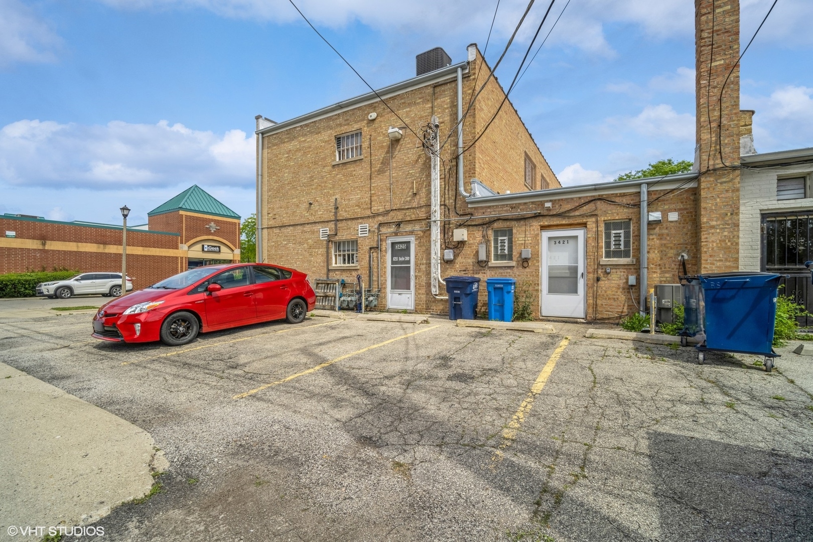 3425 Dempster Street