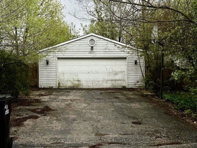 7425 South Drive