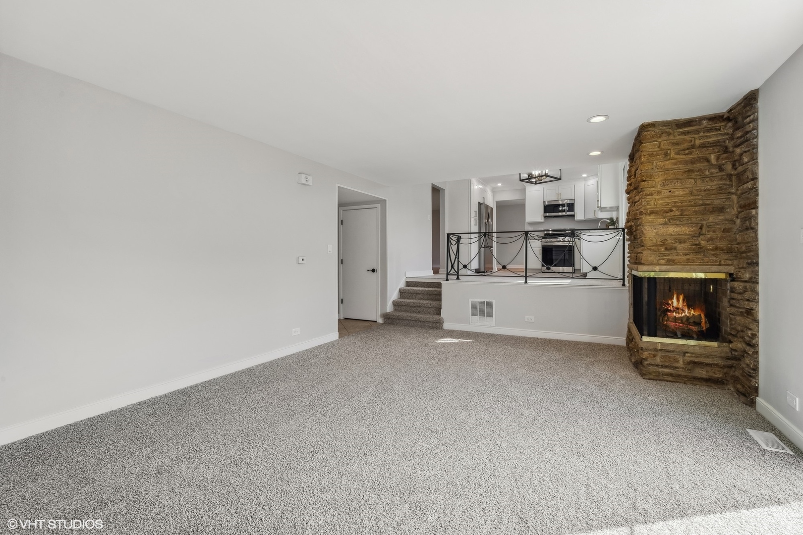 5646 N Courtland Avenue