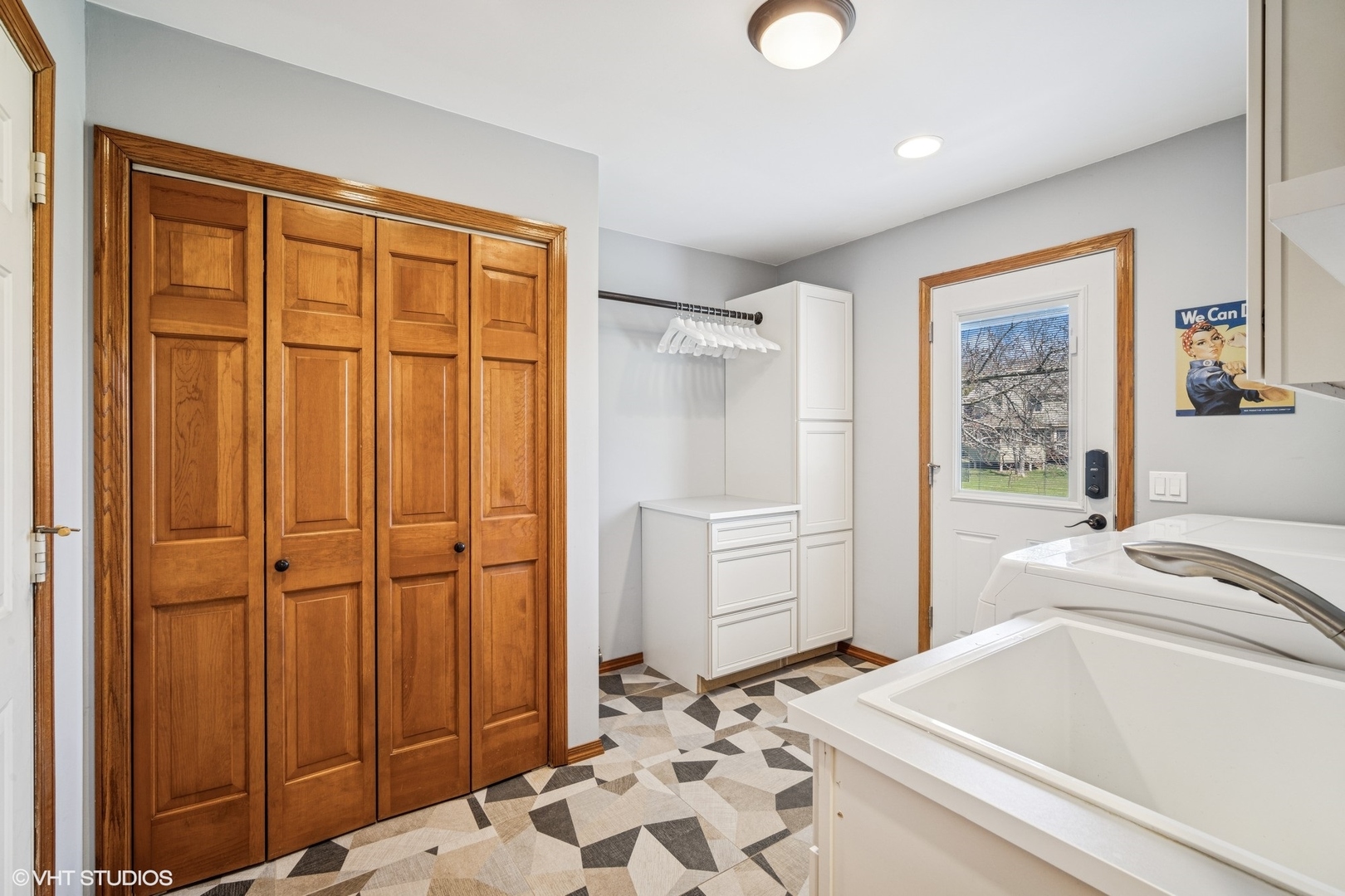 34247 N Horseshoe Lane