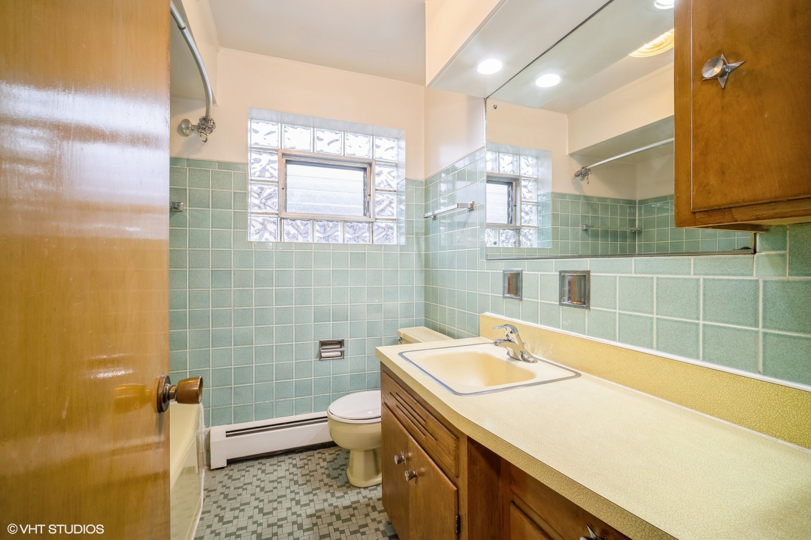 5849 W Higgins Avenue