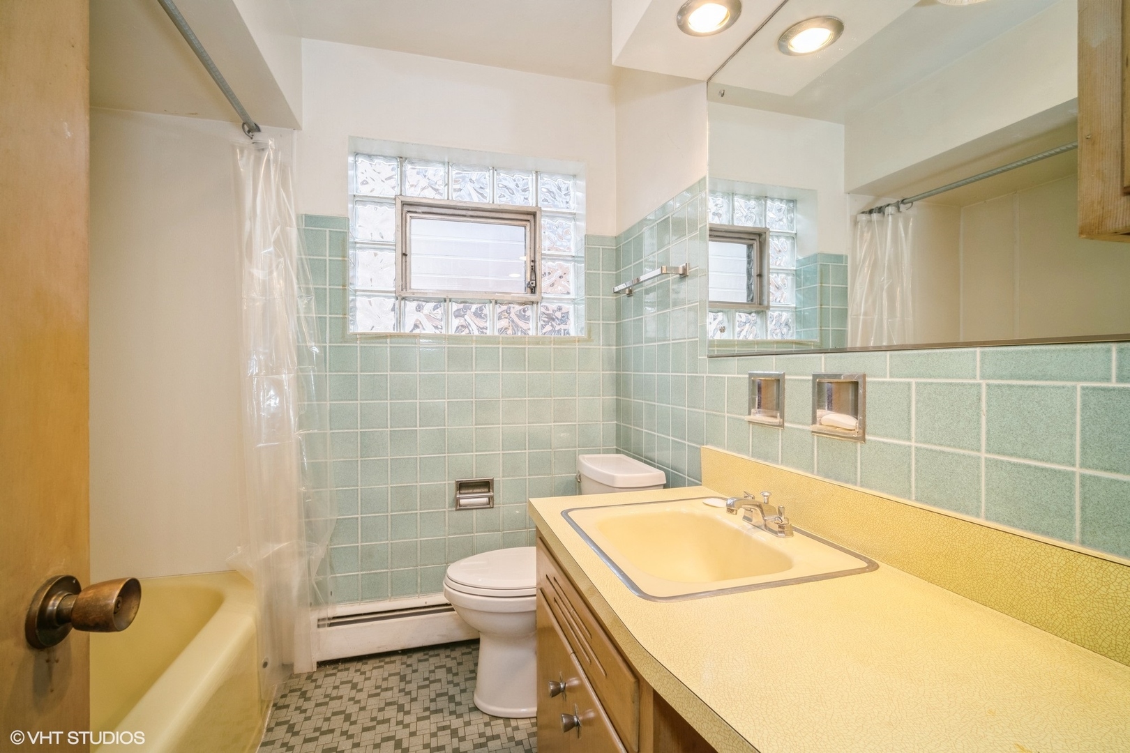 5849 W Higgins Avenue