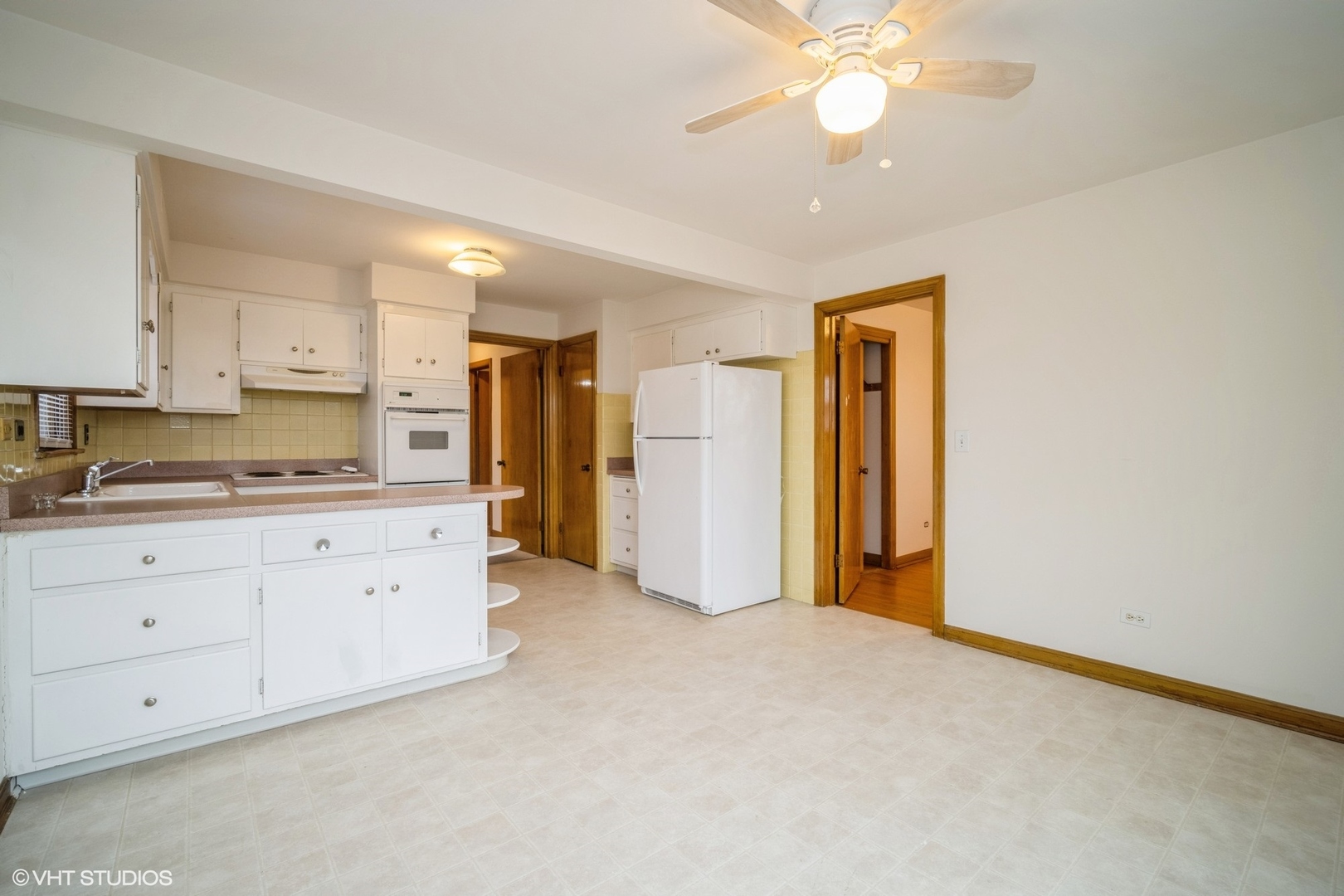 5849 W Higgins Avenue