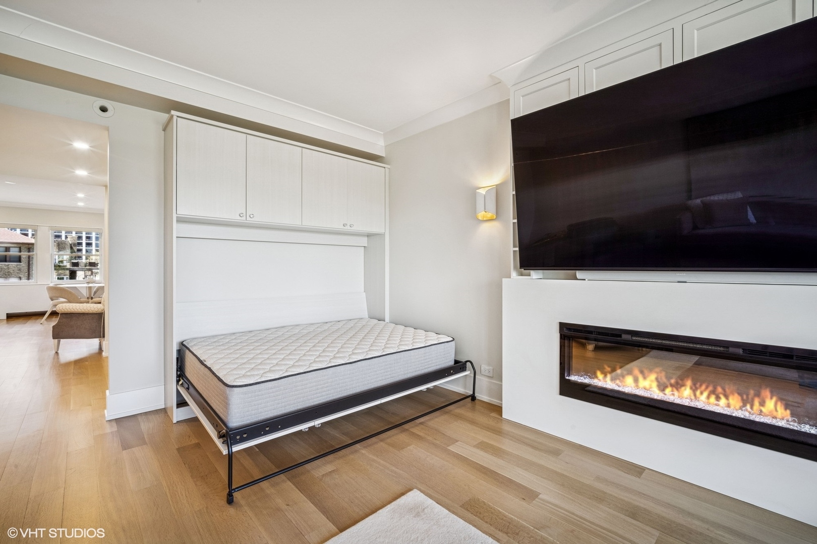 4300 N Marine Drive Unit: 306