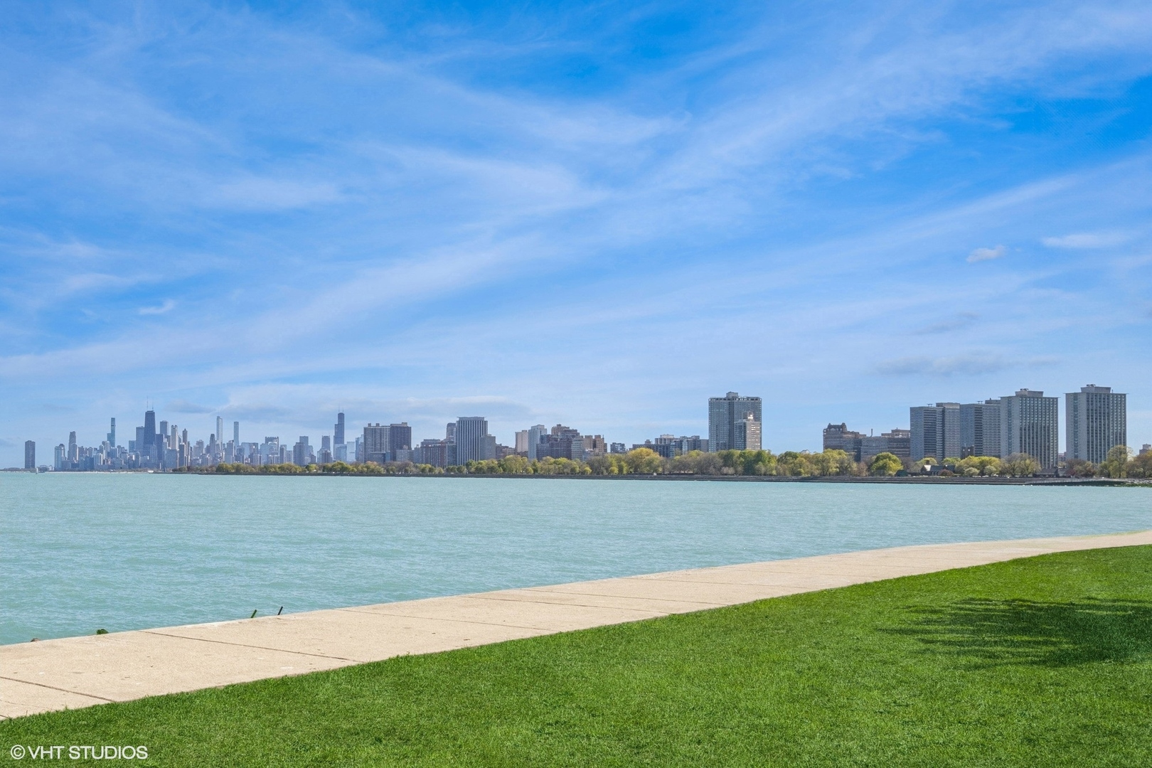 4300 N Marine Drive Unit: 306