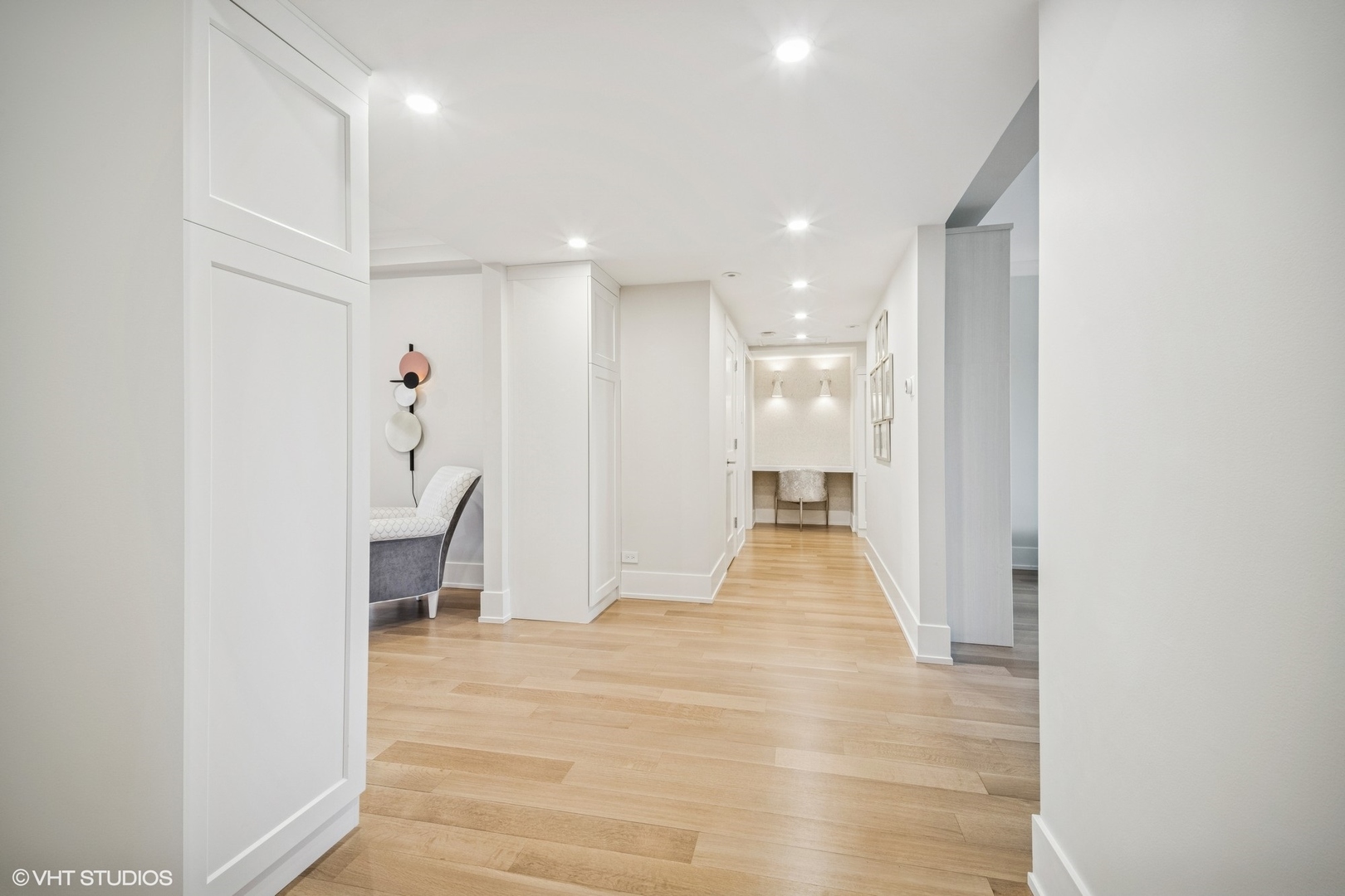 4300 N Marine Drive Unit: 306