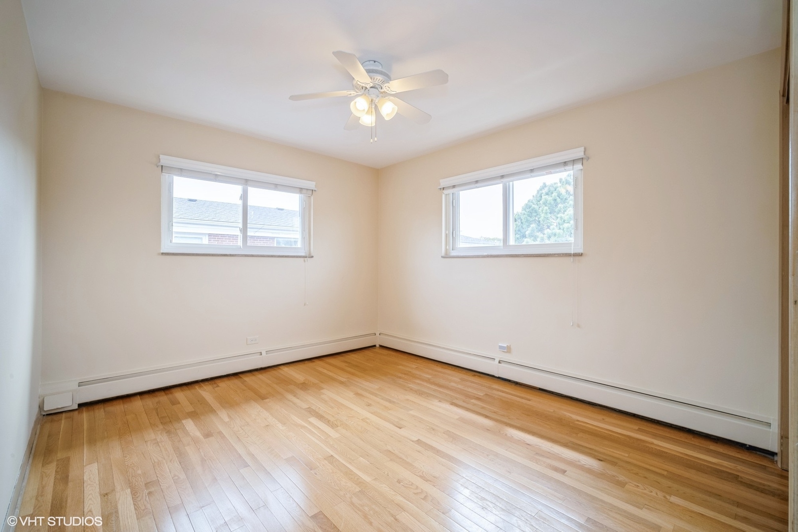 720 N Western Avenue Unit: 8