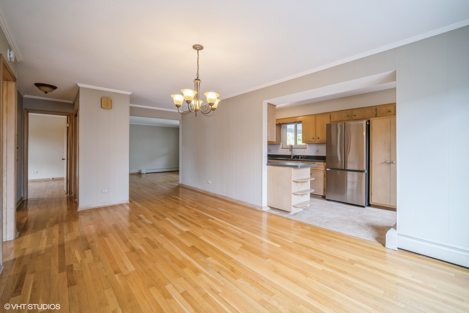 720 N Western Avenue Unit: 8