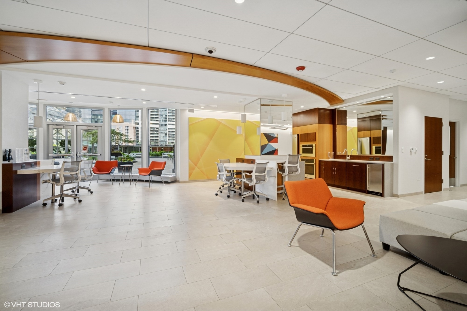 400 E Randolph Street Unit: 826