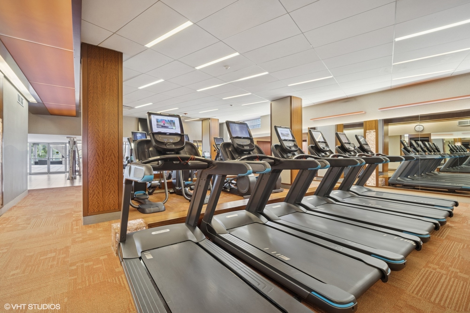 400 E Randolph Street Unit: 826