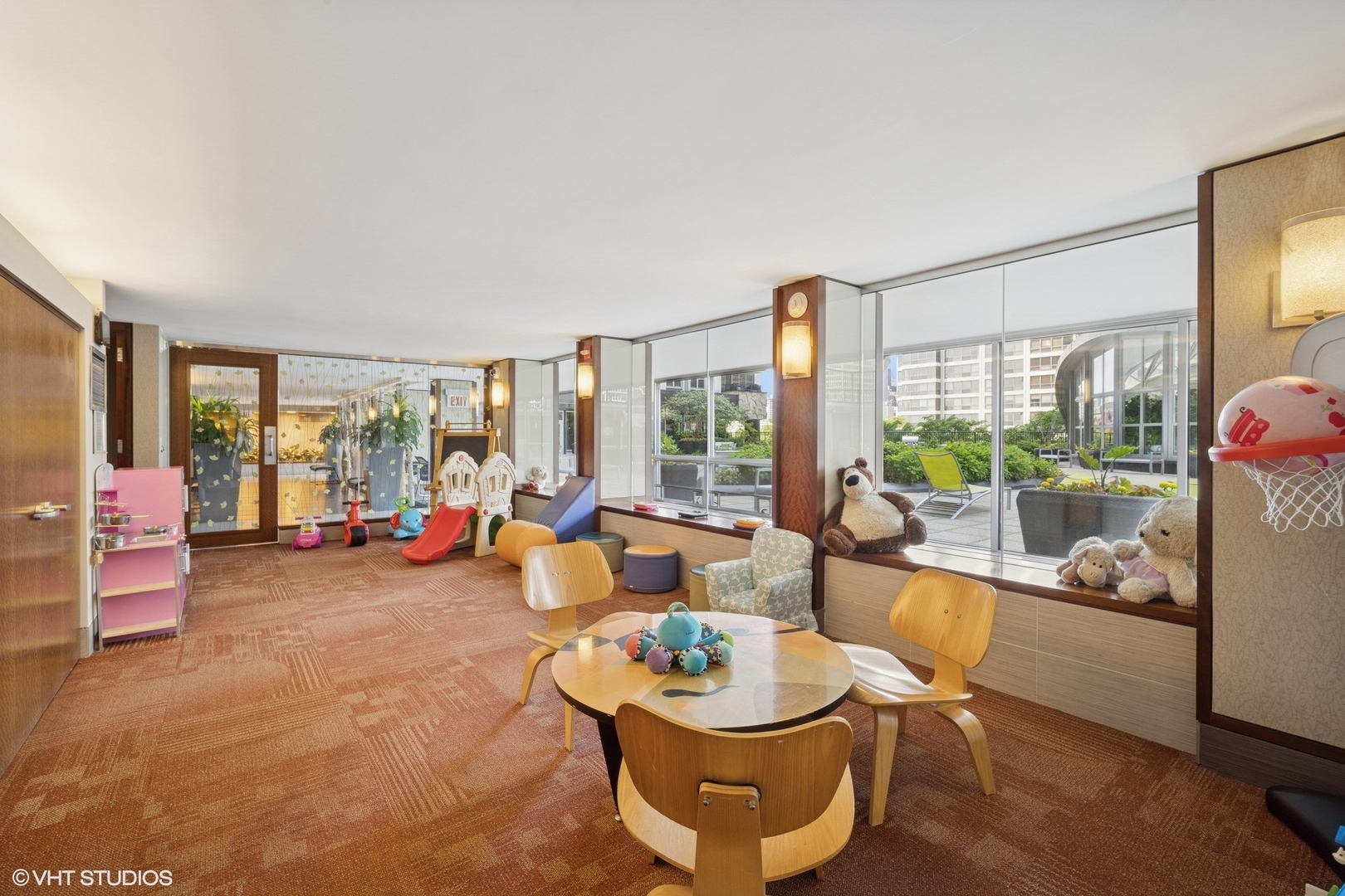 400 E Randolph Street Unit: 826