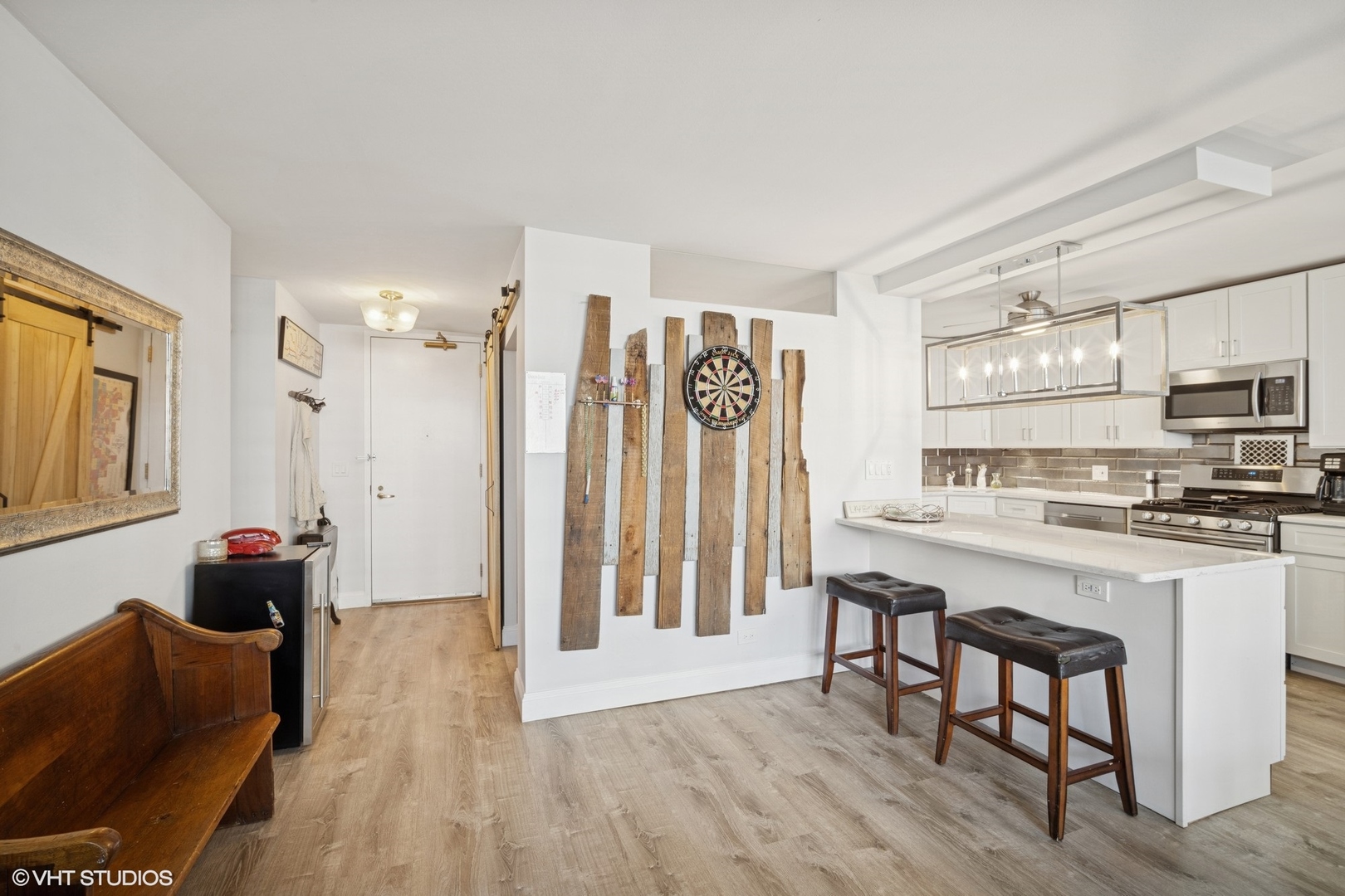 400 E Randolph Street Unit: 826