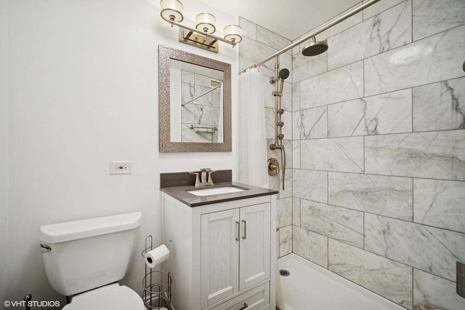 400 E Randolph Street Unit: 826