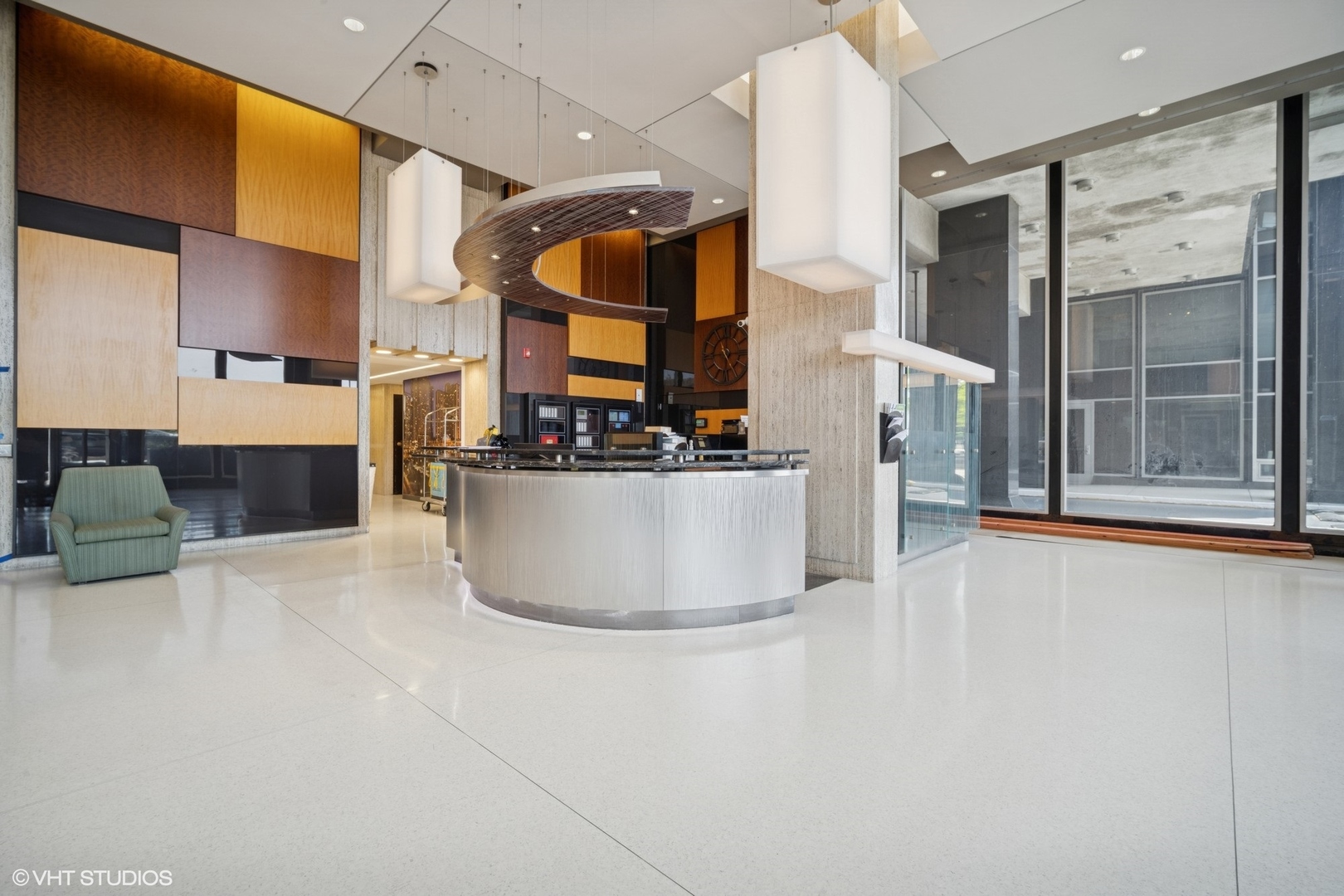 400 E Randolph Street Unit: 826