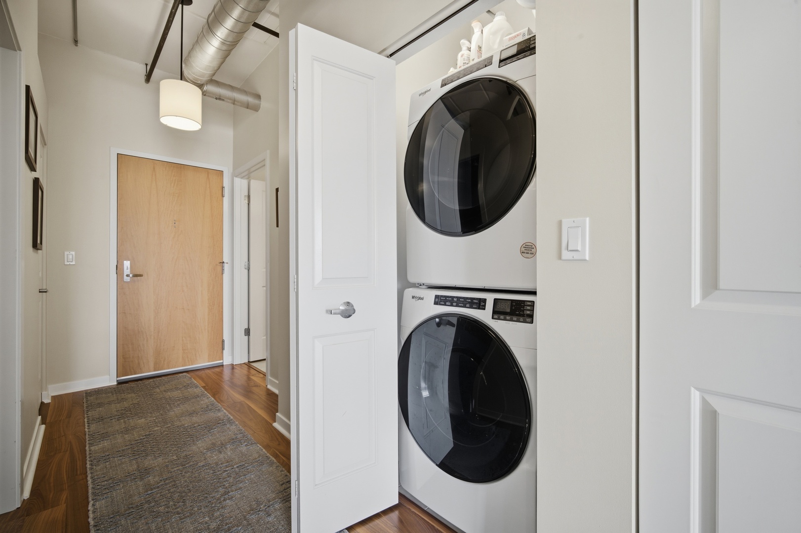 170 N Northwest Highway Unit: 406