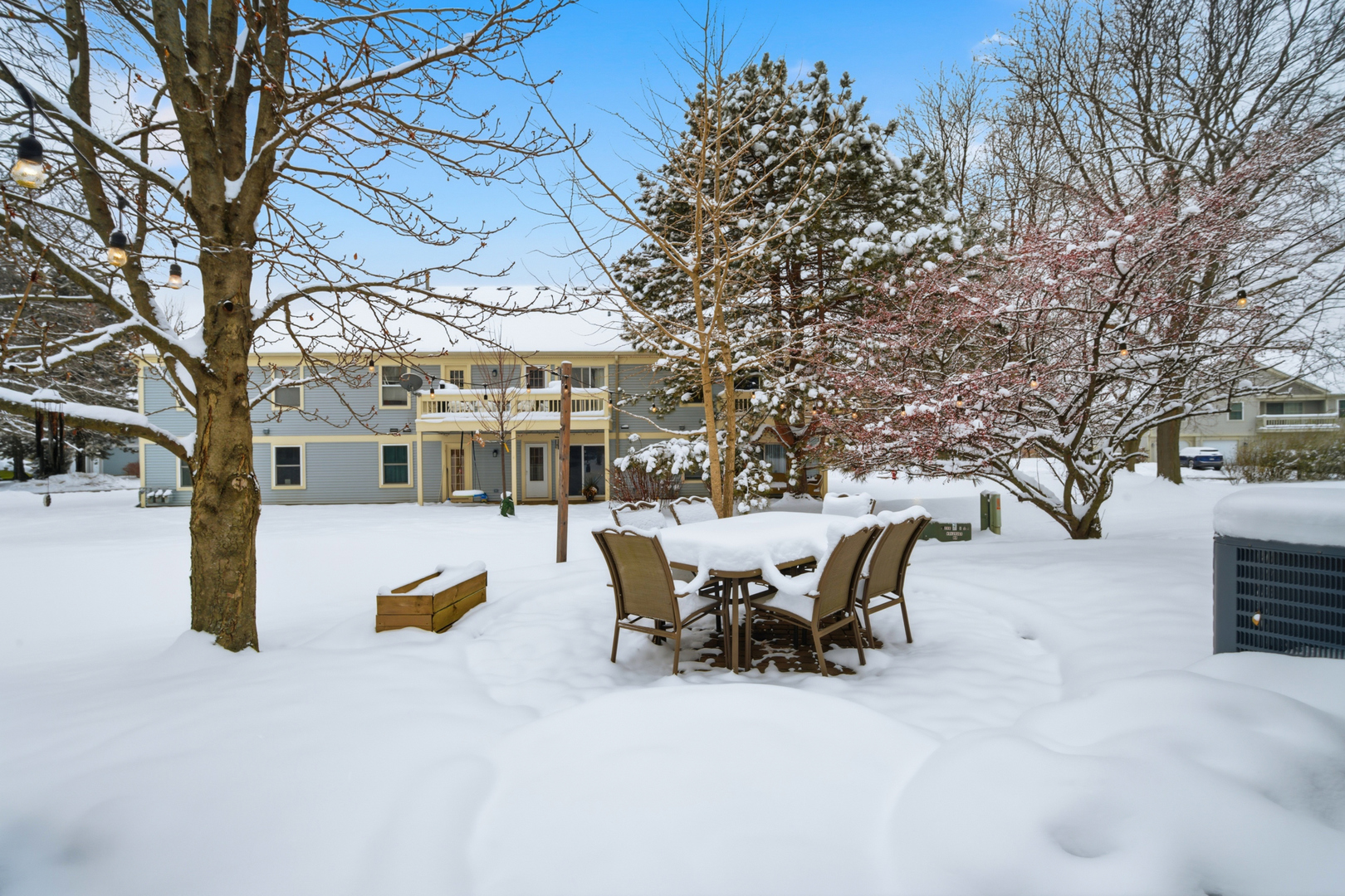 1264 Huntington Drive