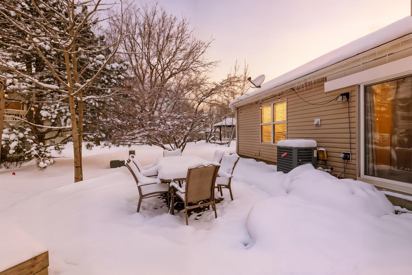 1264 Huntington Drive