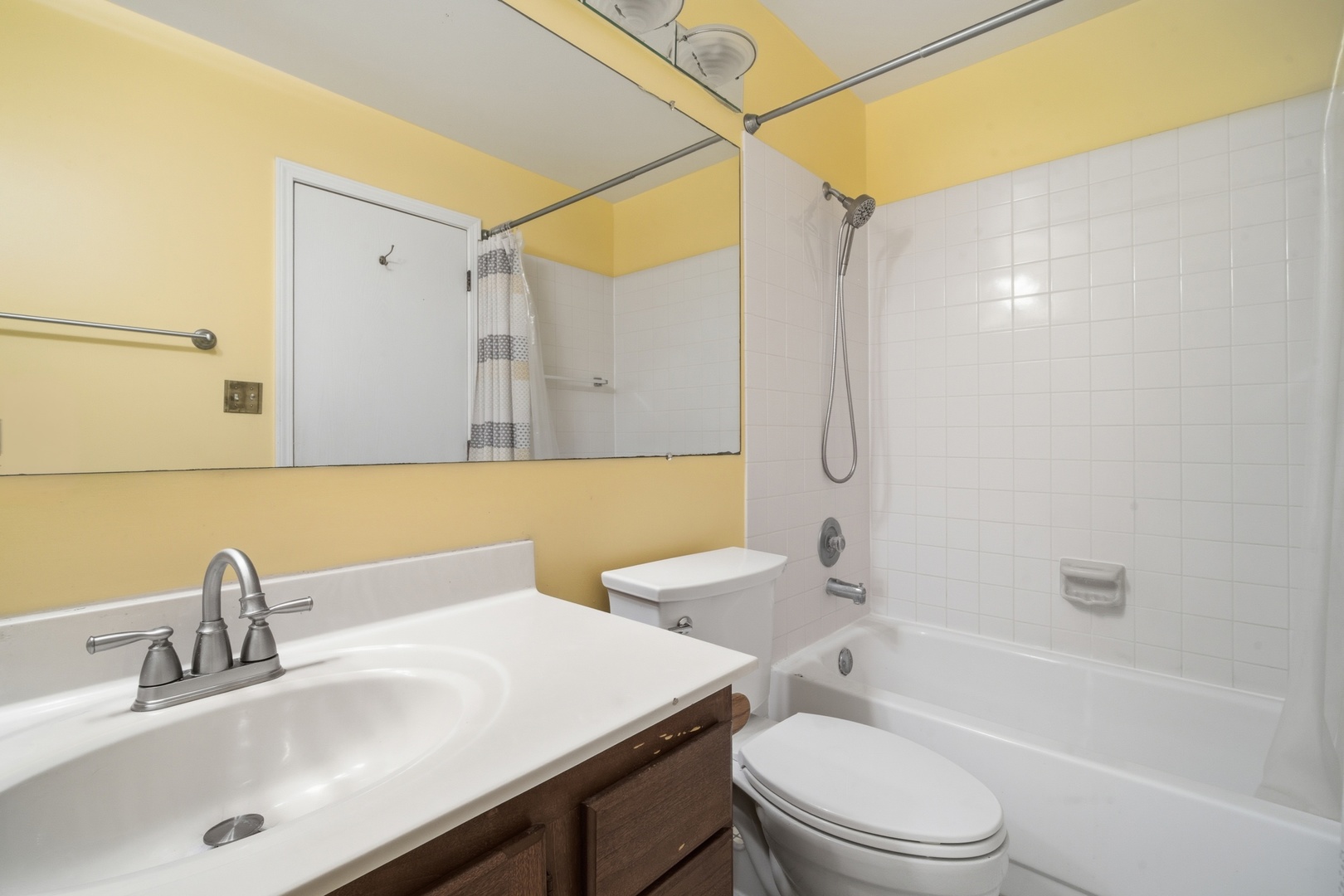 1264 Huntington Drive