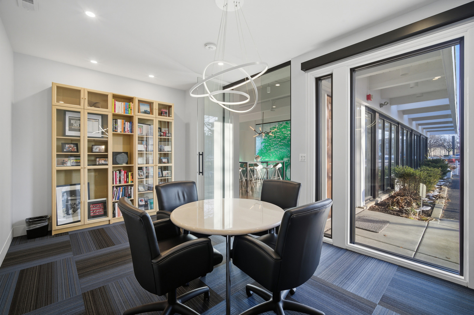 836 Skokie Boulevard