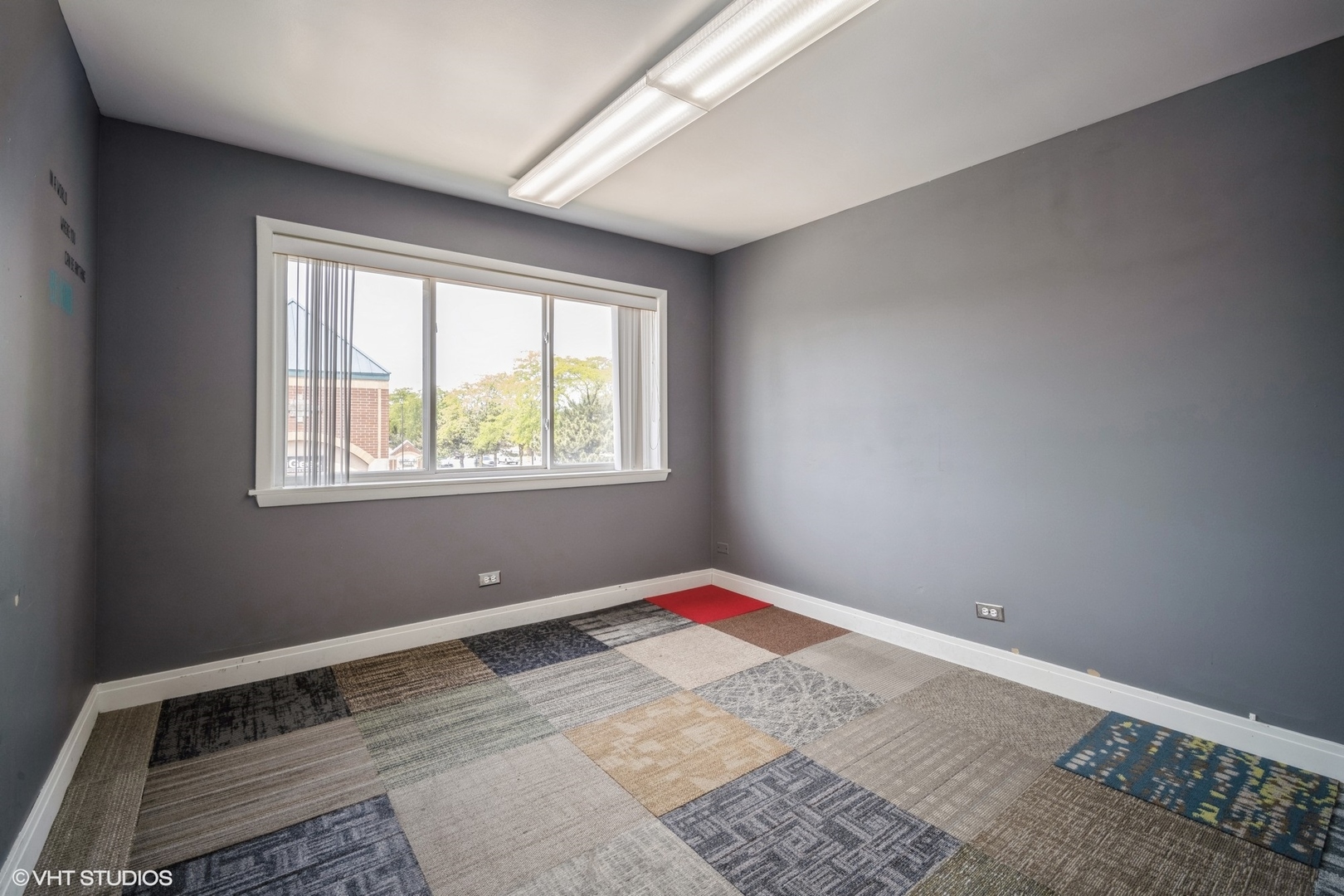 8755 Trumbull Avenue