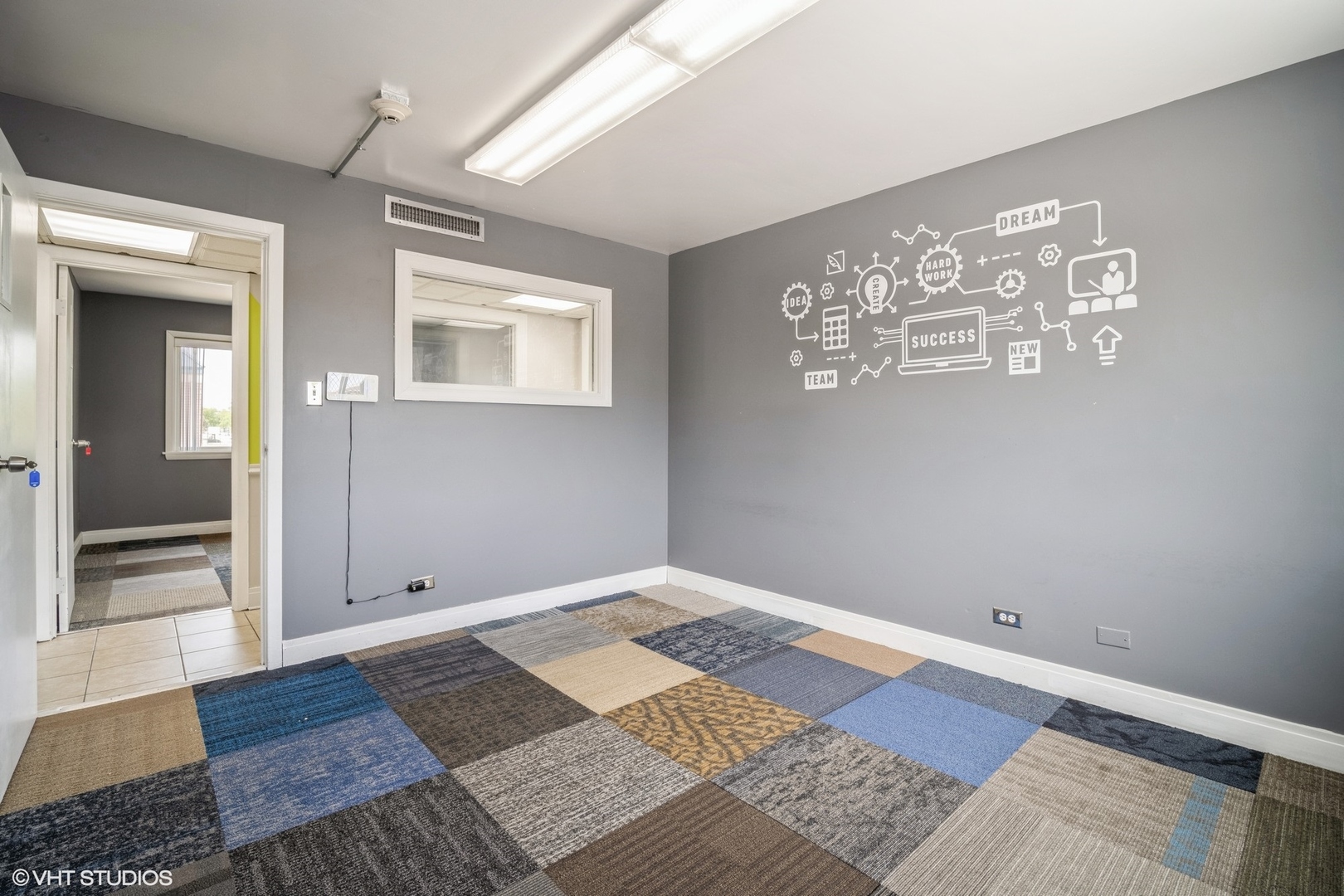 8755 Trumbull Avenue