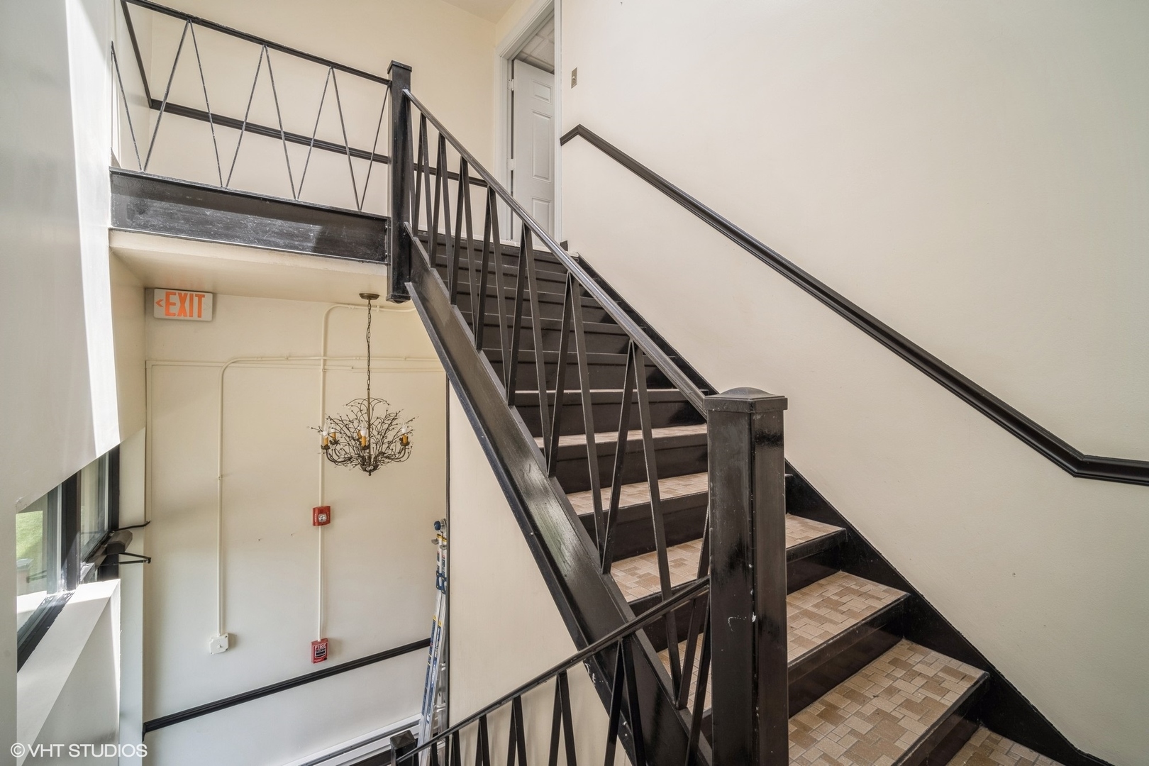 8755 Trumbull Avenue