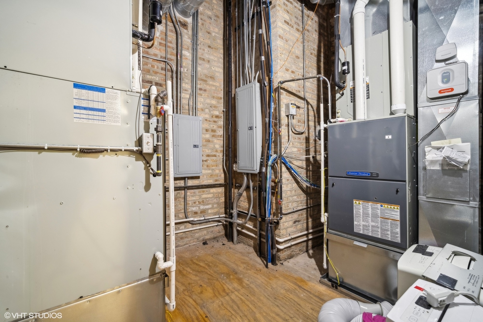 1348 W Concord Place