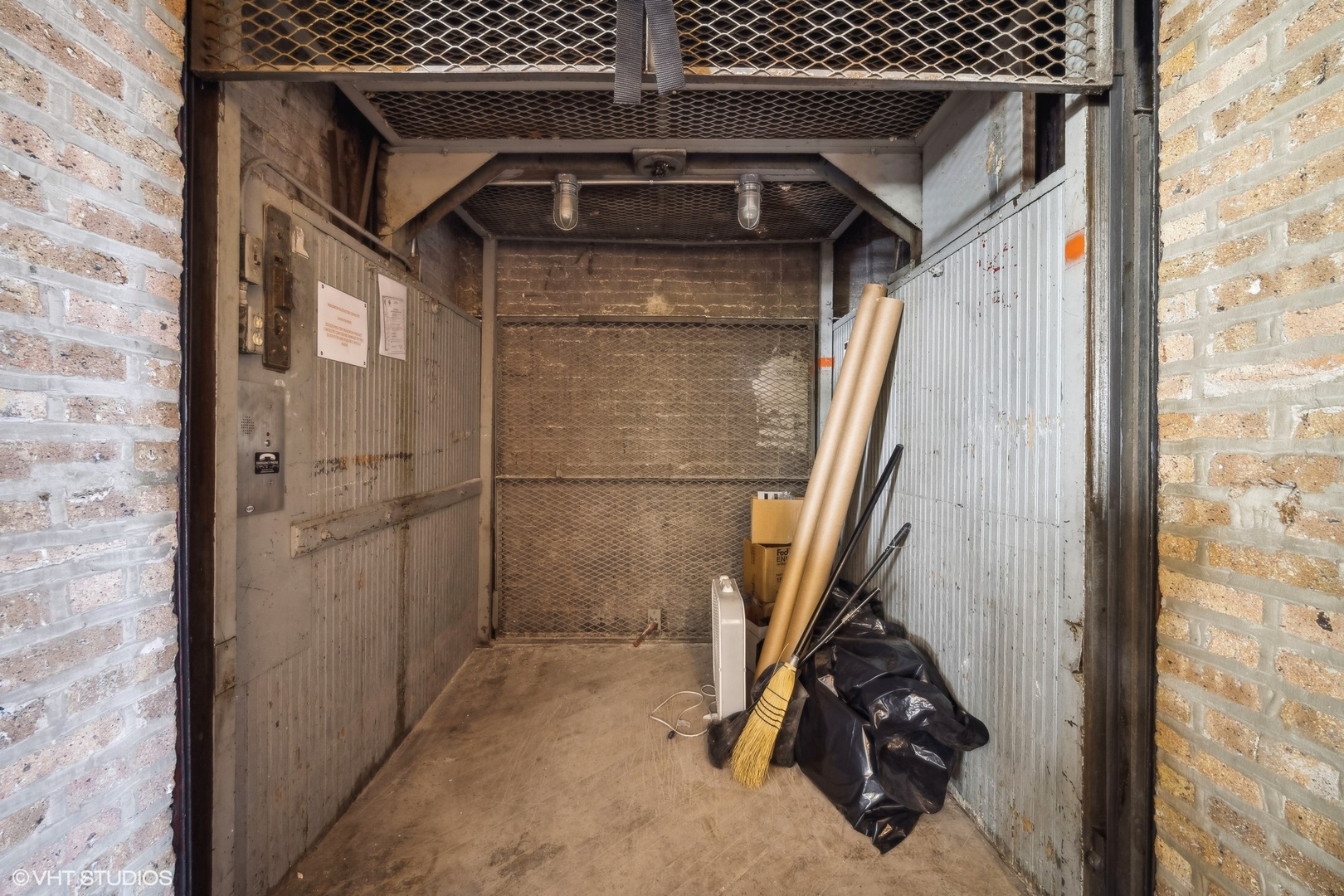 1348 W Concord Place