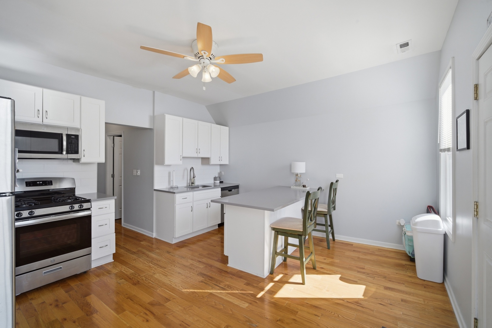 3645 W McLean Avenue Unit: 2