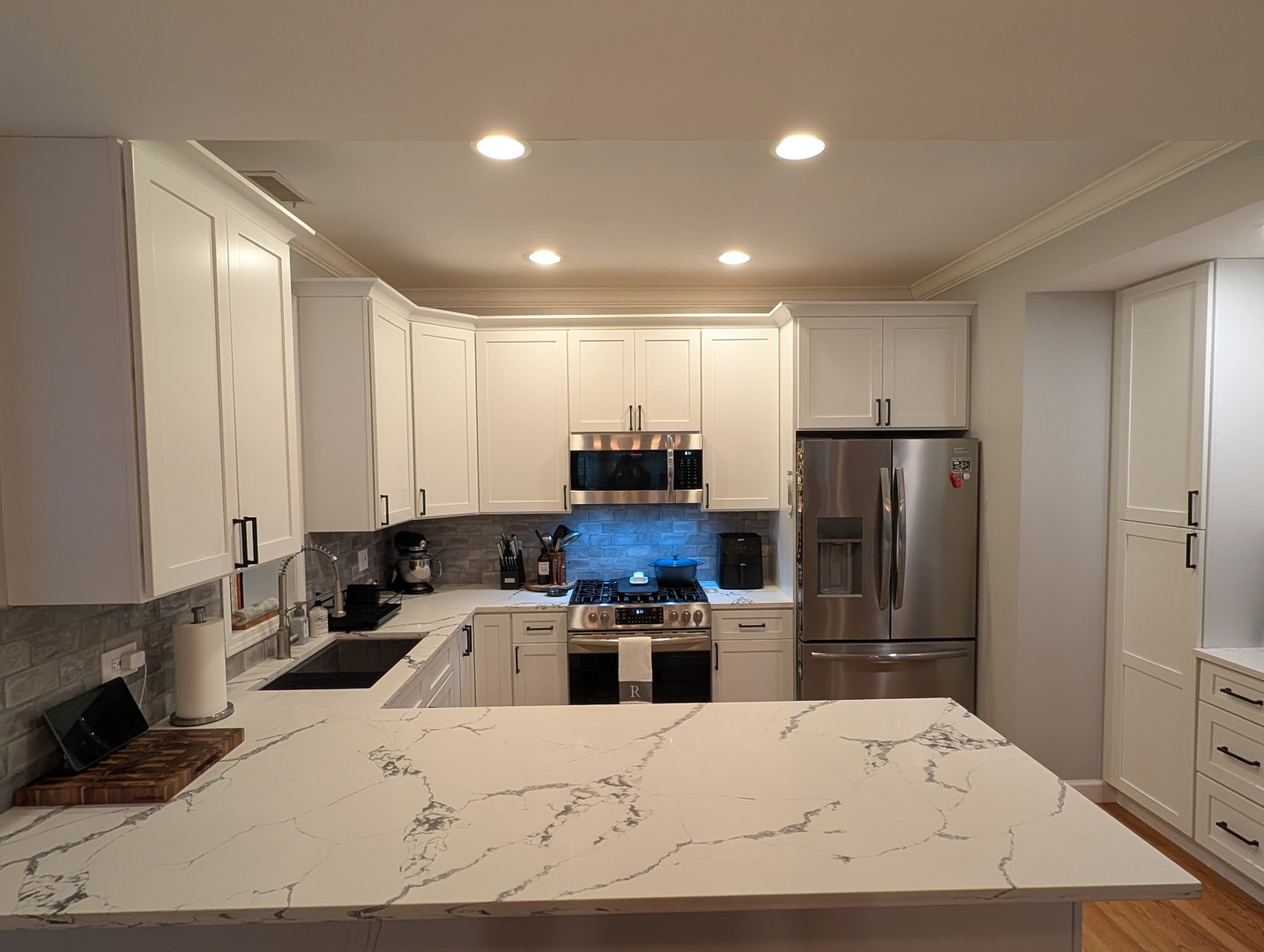 4433 N Wolcott Avenue Unit: 1N