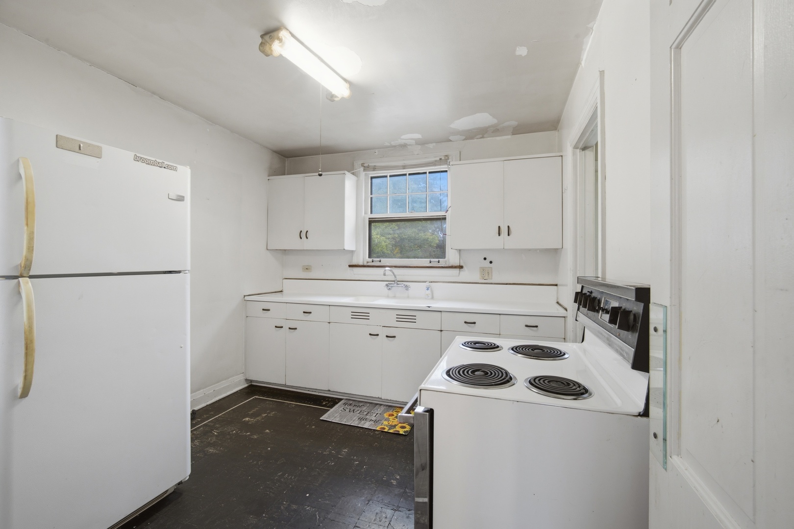 300 E Camp McDonald Road