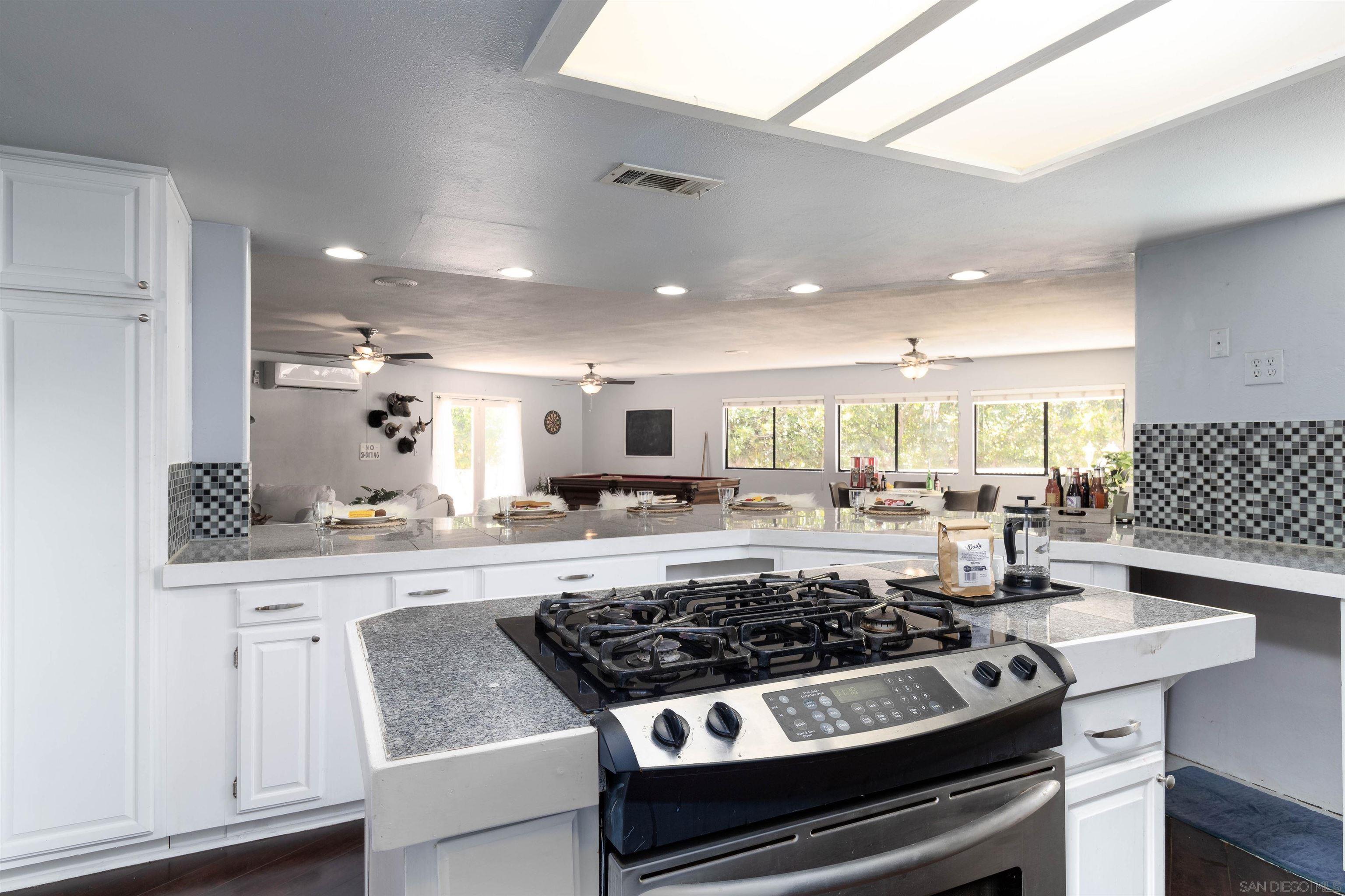 14011 Proctor Valley Rd