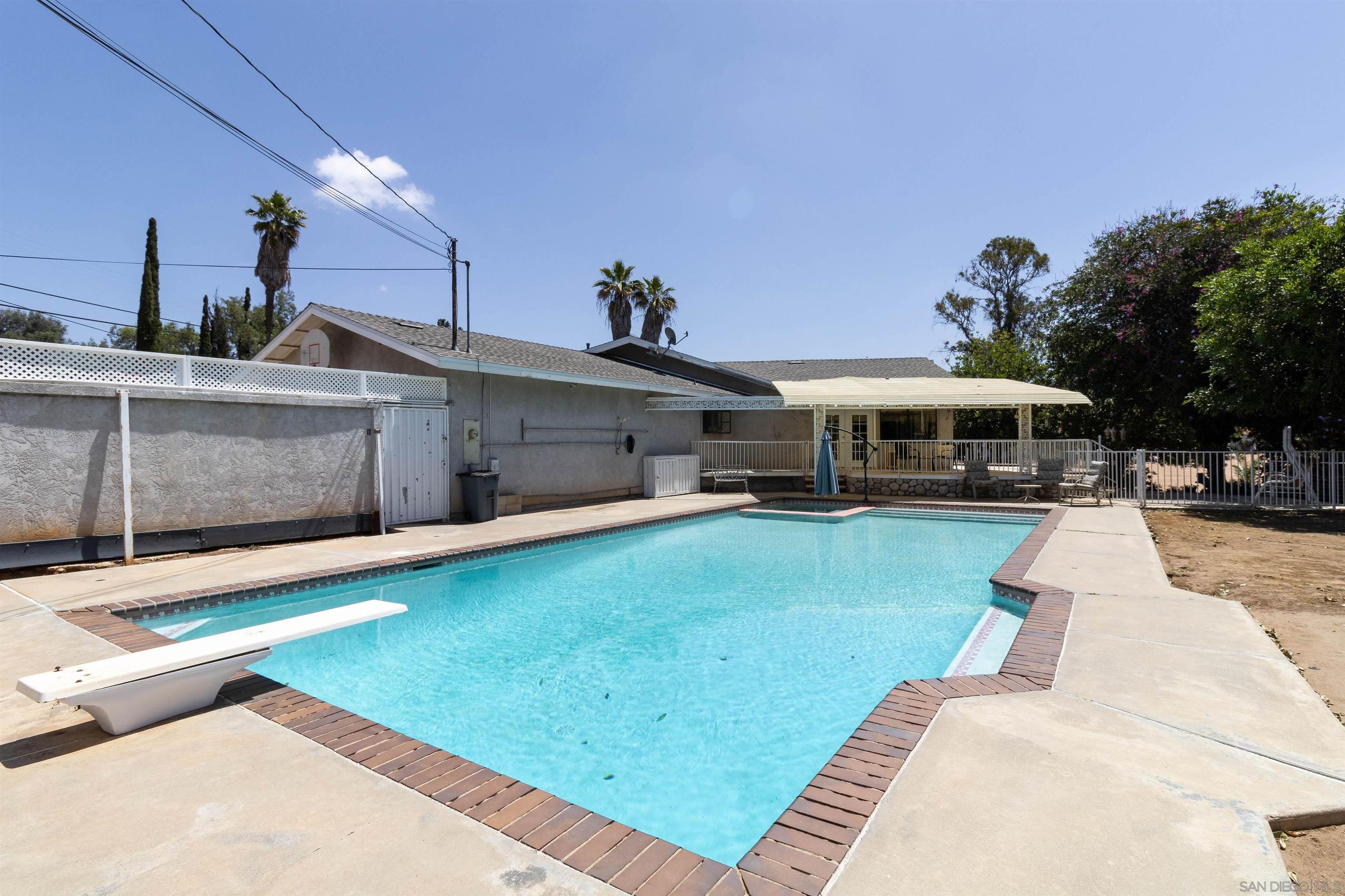 14011 Proctor Valley Rd