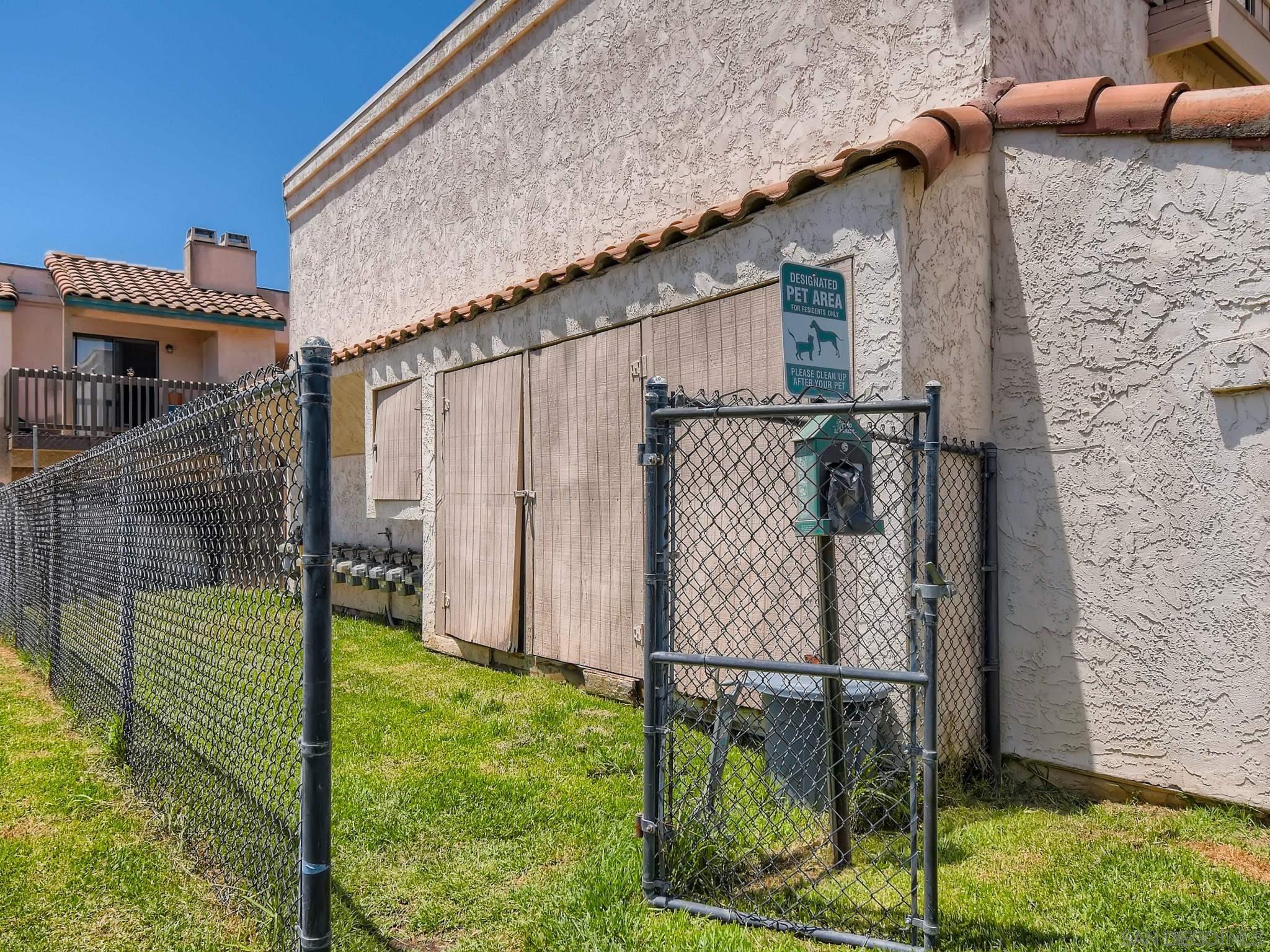 12553 Mapleview Street # 4