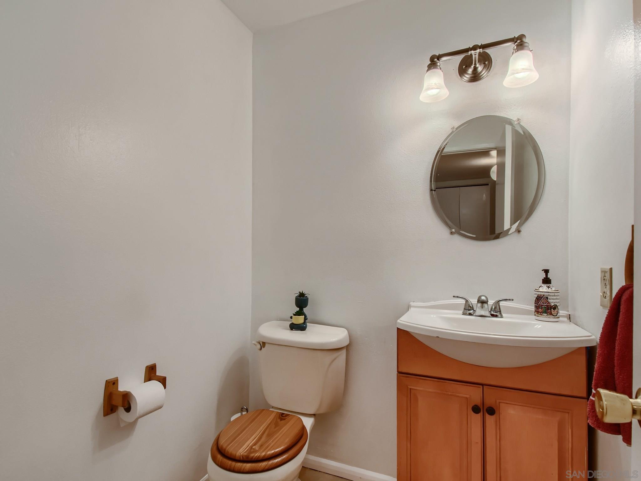 12553 Mapleview Street # 4