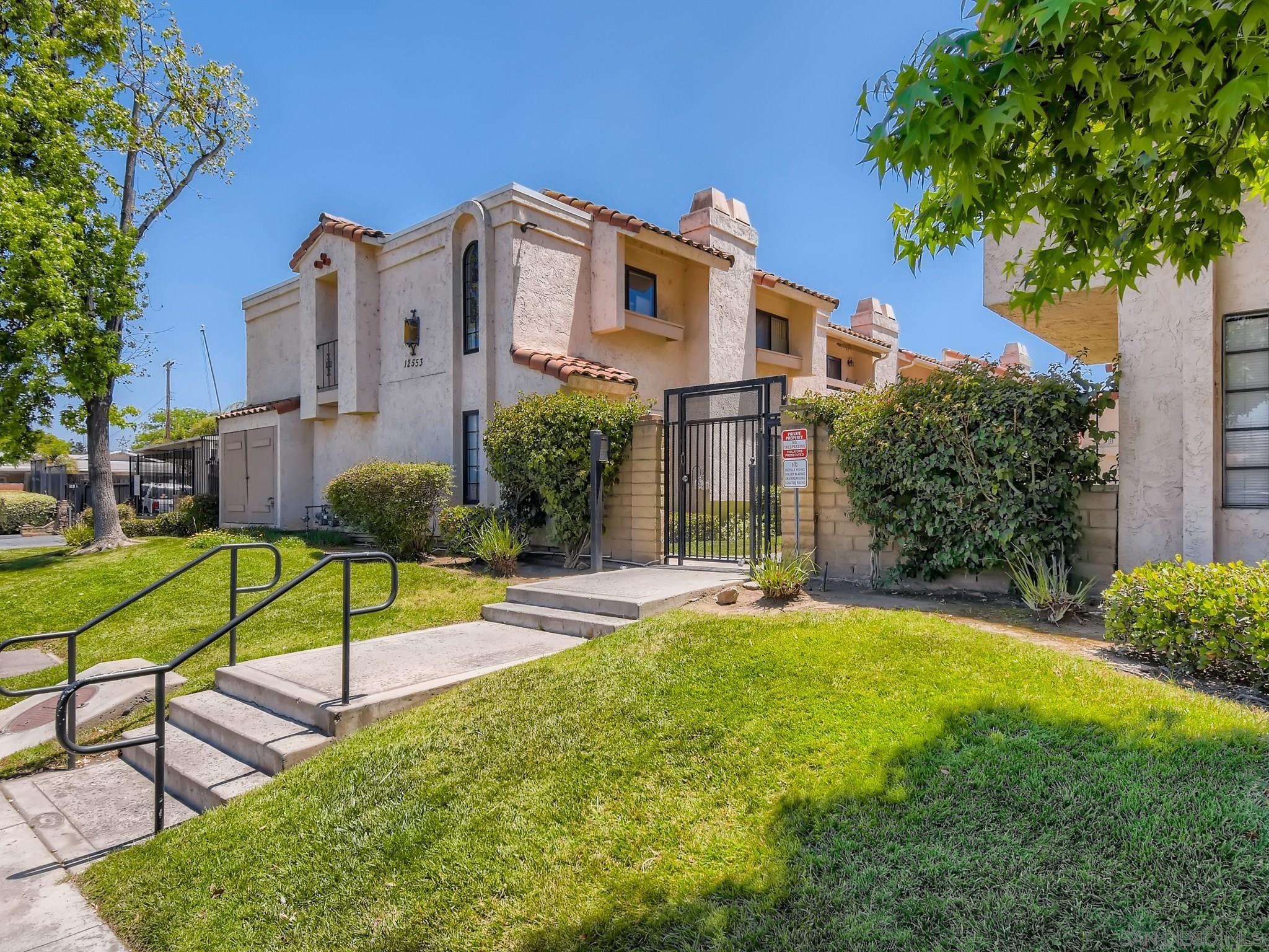 12553 Mapleview Street # 4