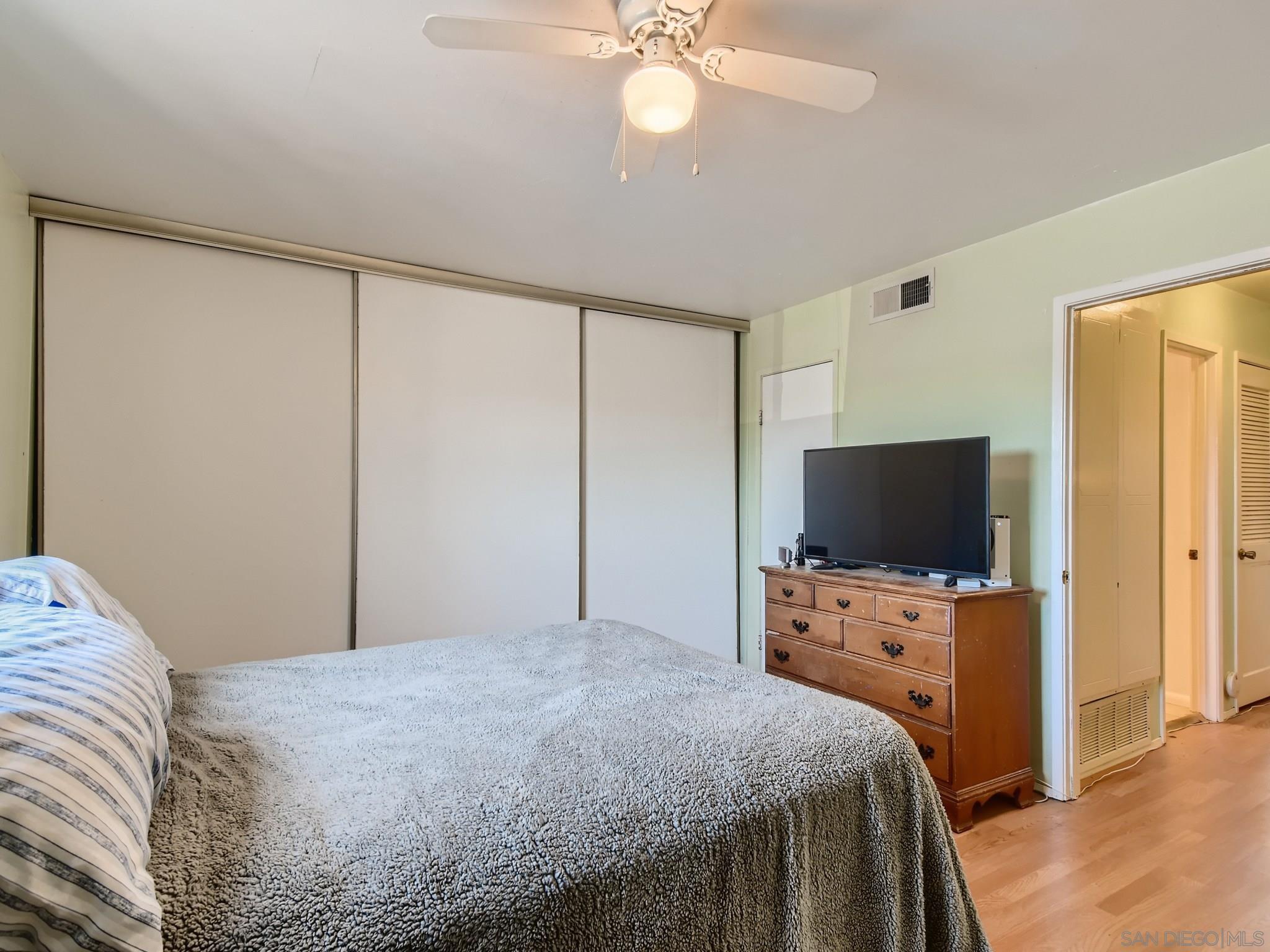 12553 Mapleview Street # 4