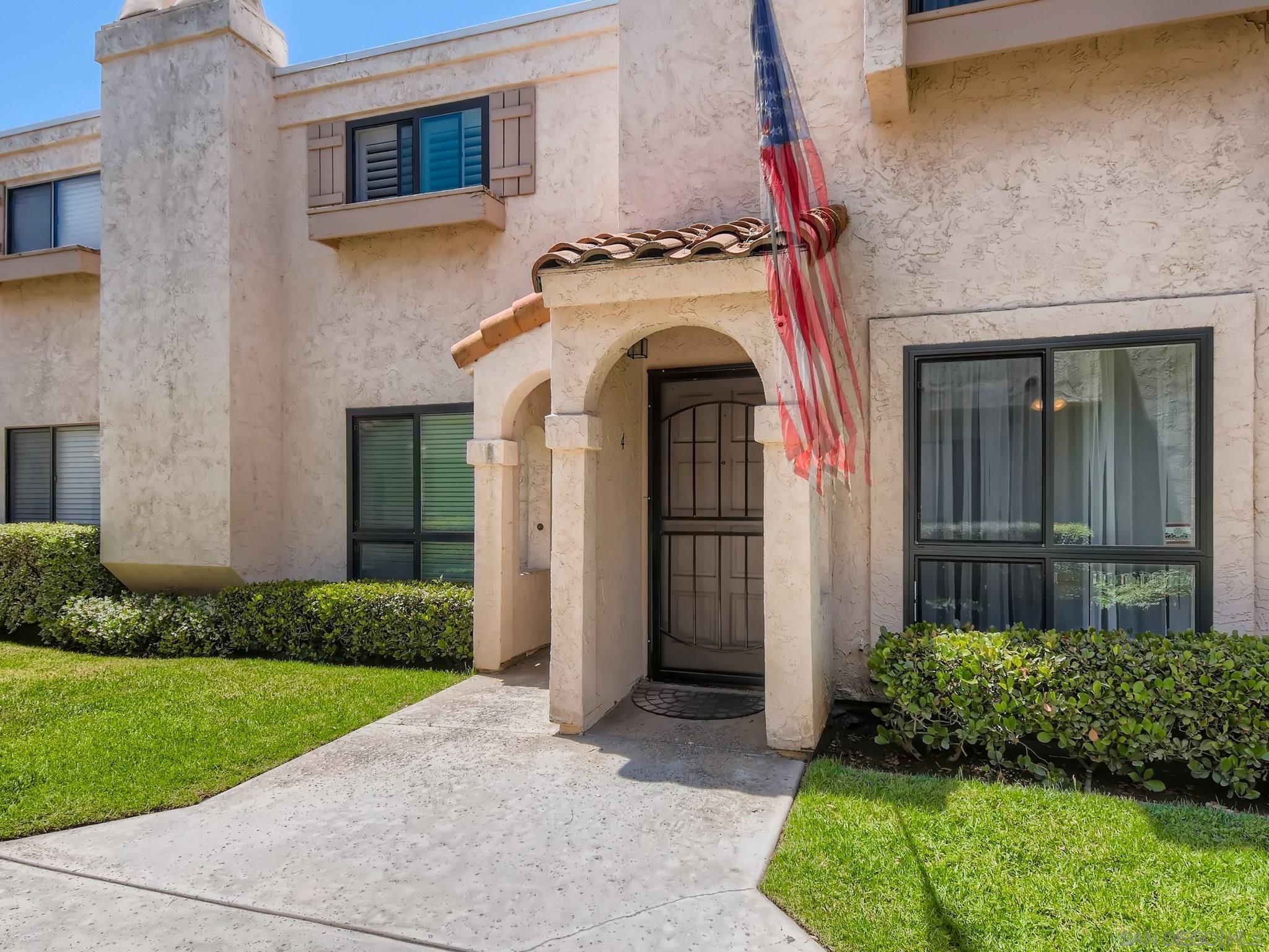 12553 Mapleview Street # 4