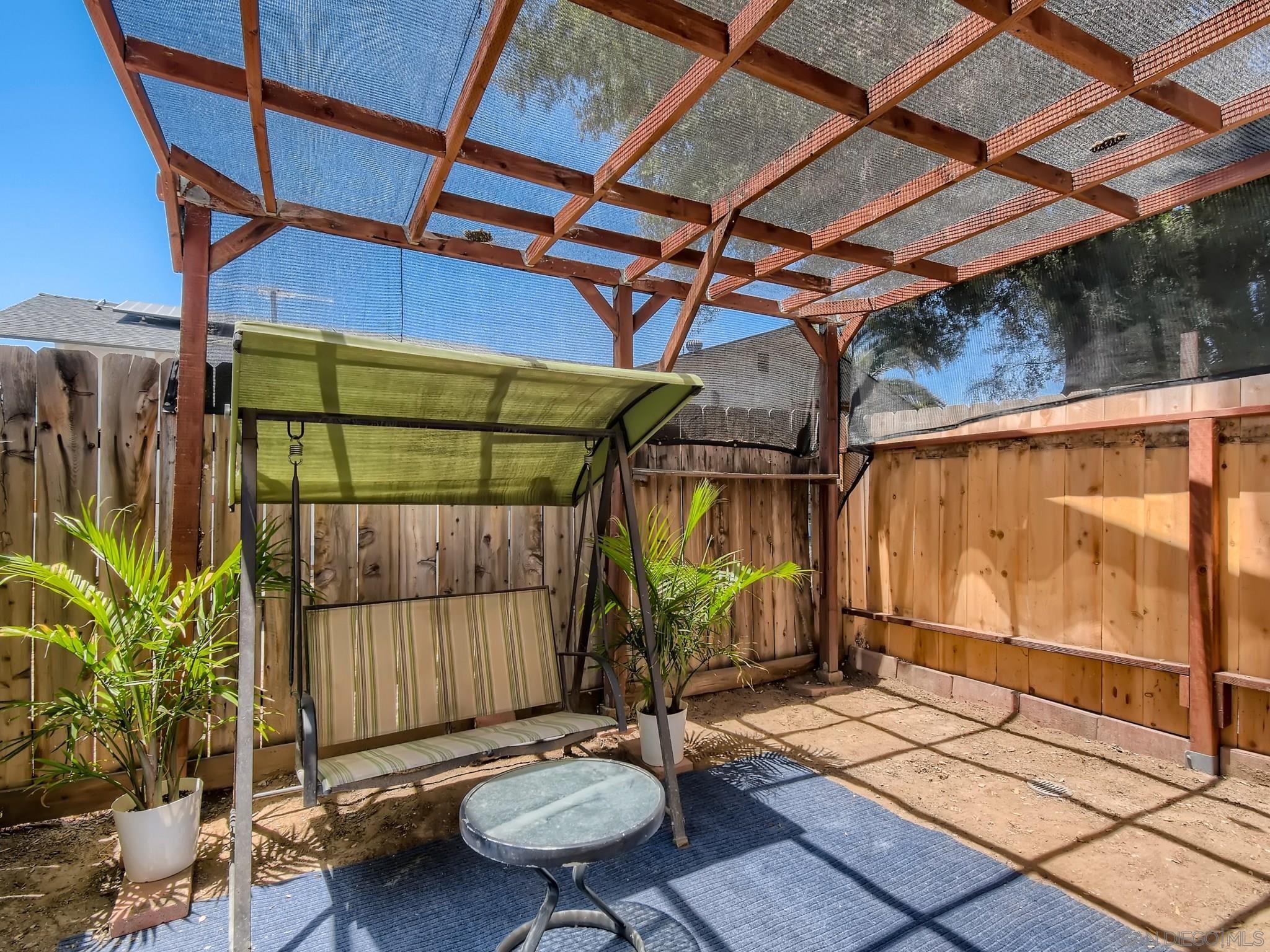 12553 Mapleview Street # 4