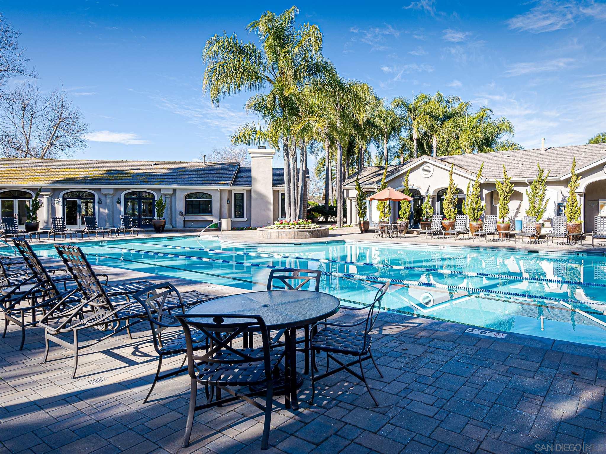 12655 Caminito Radiante