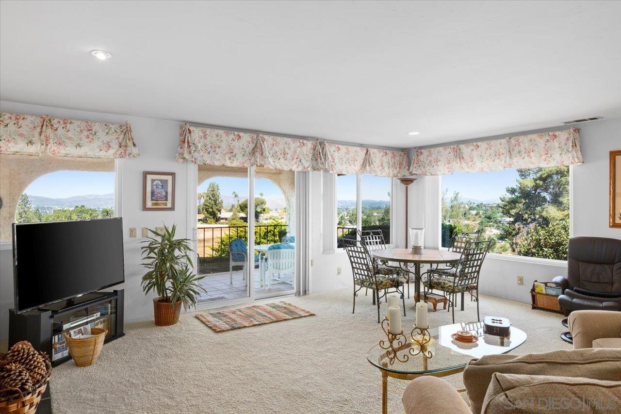 17428 Tam O Shanter Dr