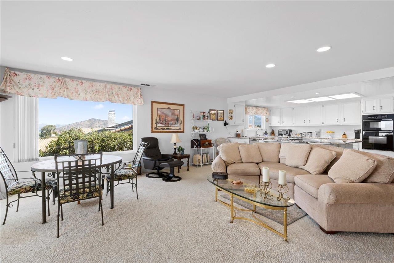 17428 Tam O Shanter Dr