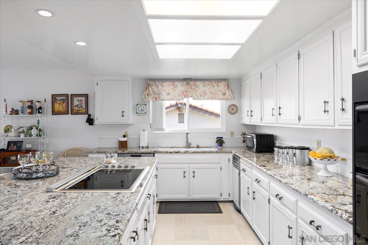 17428 Tam O Shanter Dr