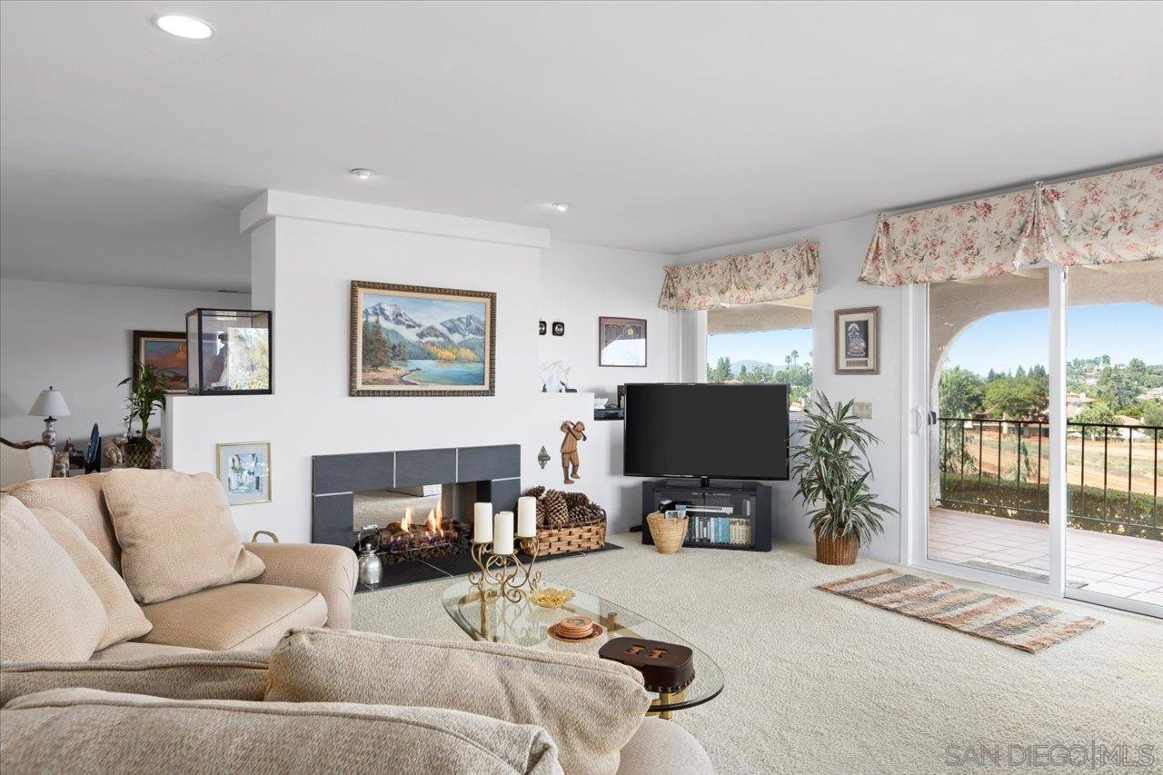 17428 Tam O Shanter Dr