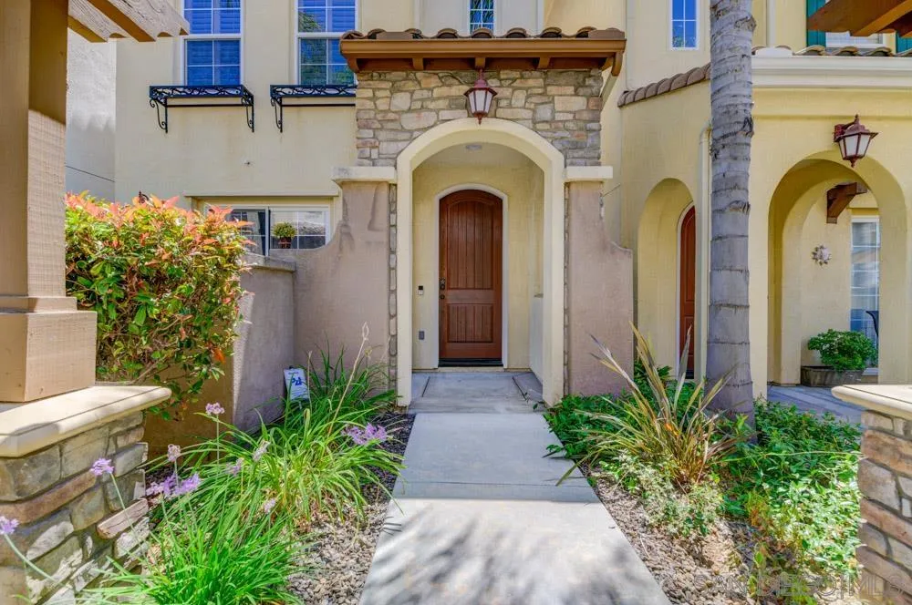 7370 La Mesita Pl # 14