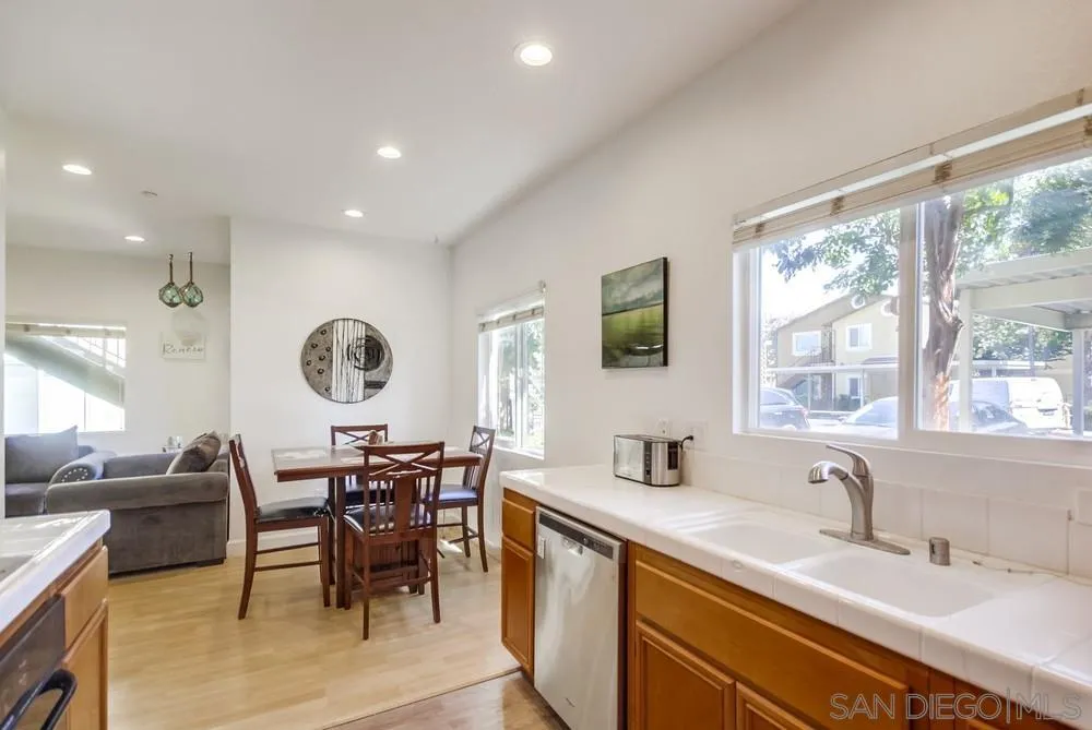 9728 Marilla Dr # 312