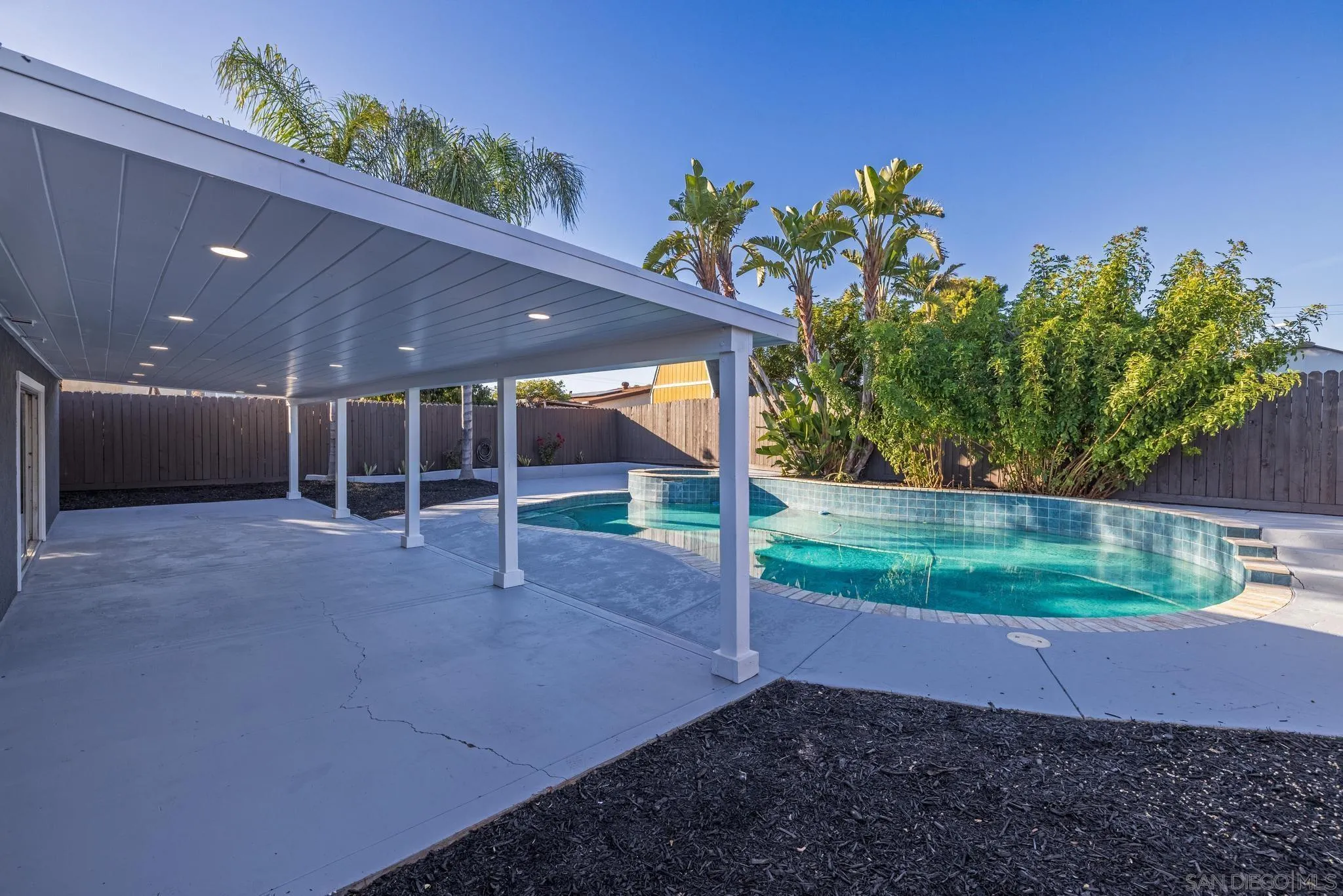 5150 Appleton Street