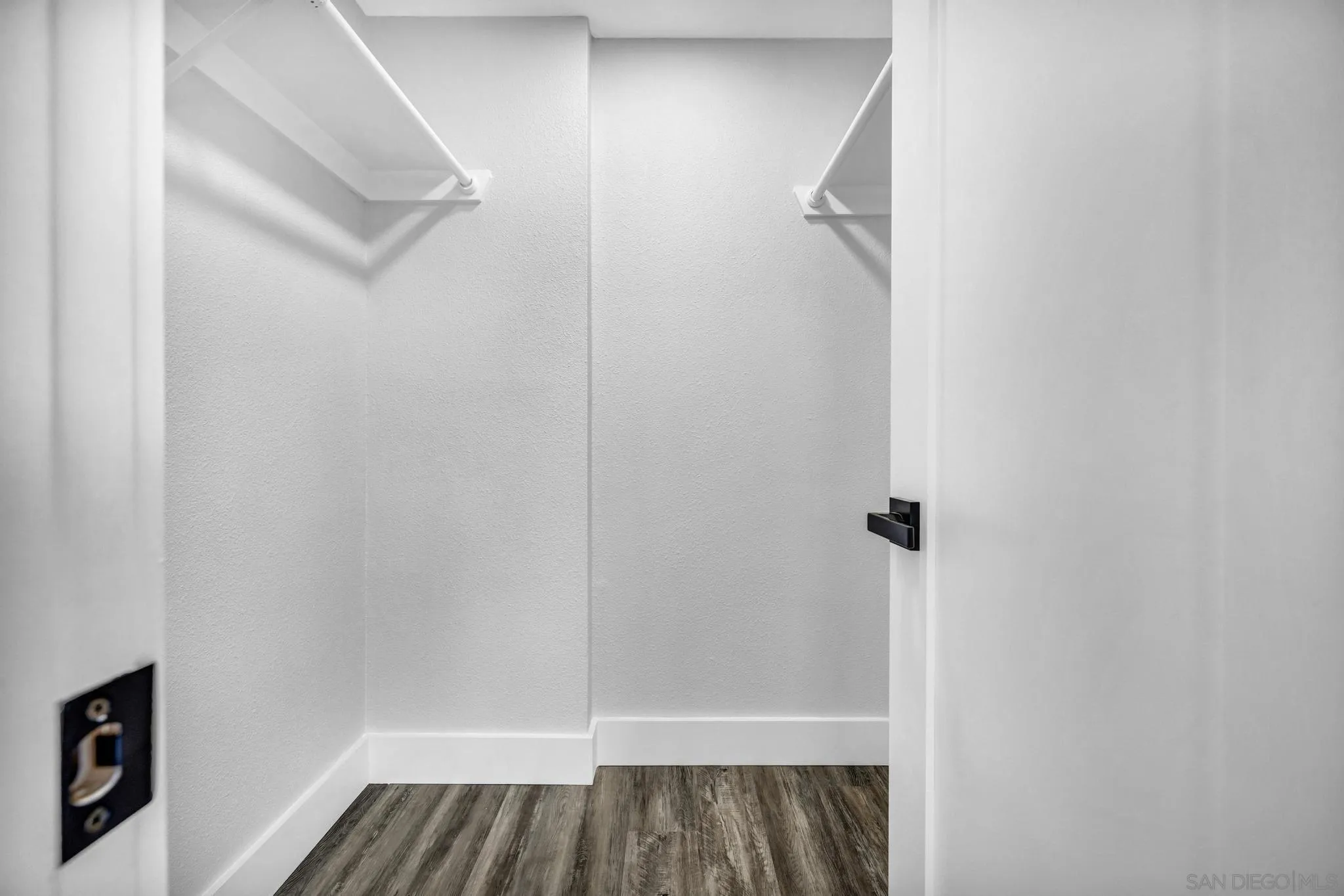 5150 Appleton Street