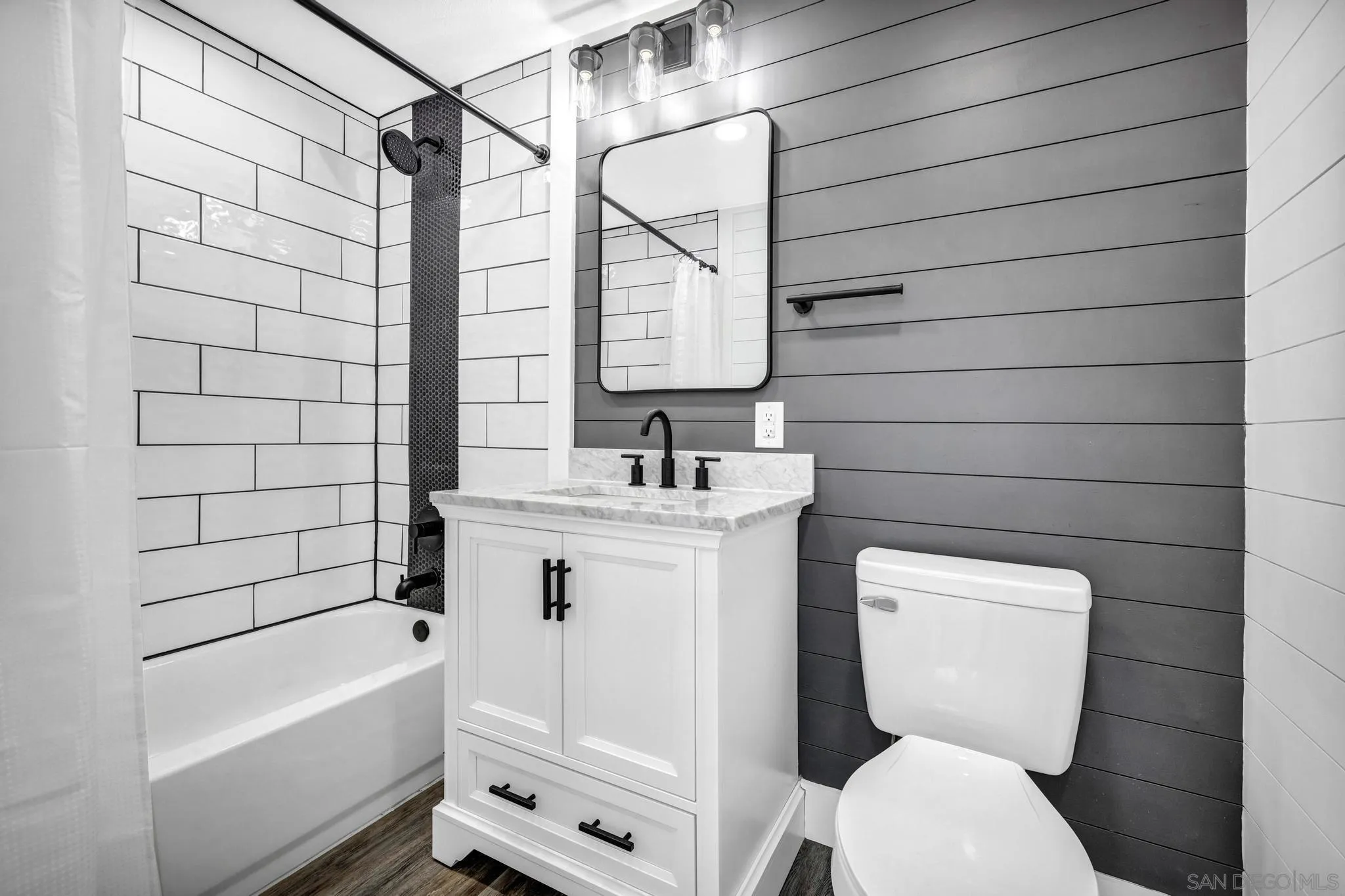 5150 Appleton Street