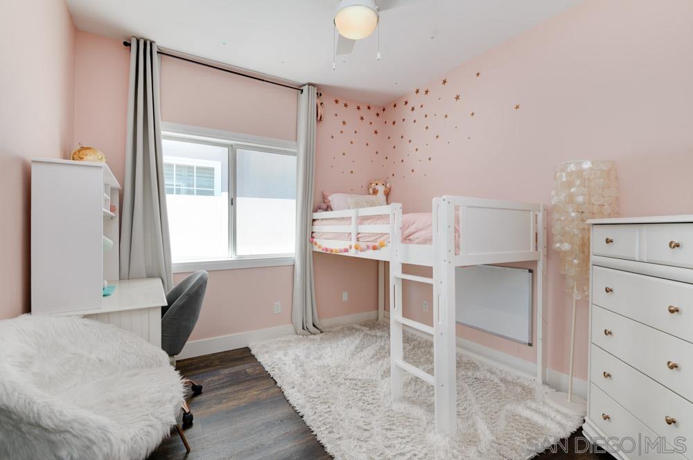 5160 Caminito Exquisito